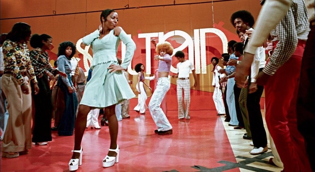 Soul Train Outfits 70s Soul Train' Birthday Bash Soul Train p...