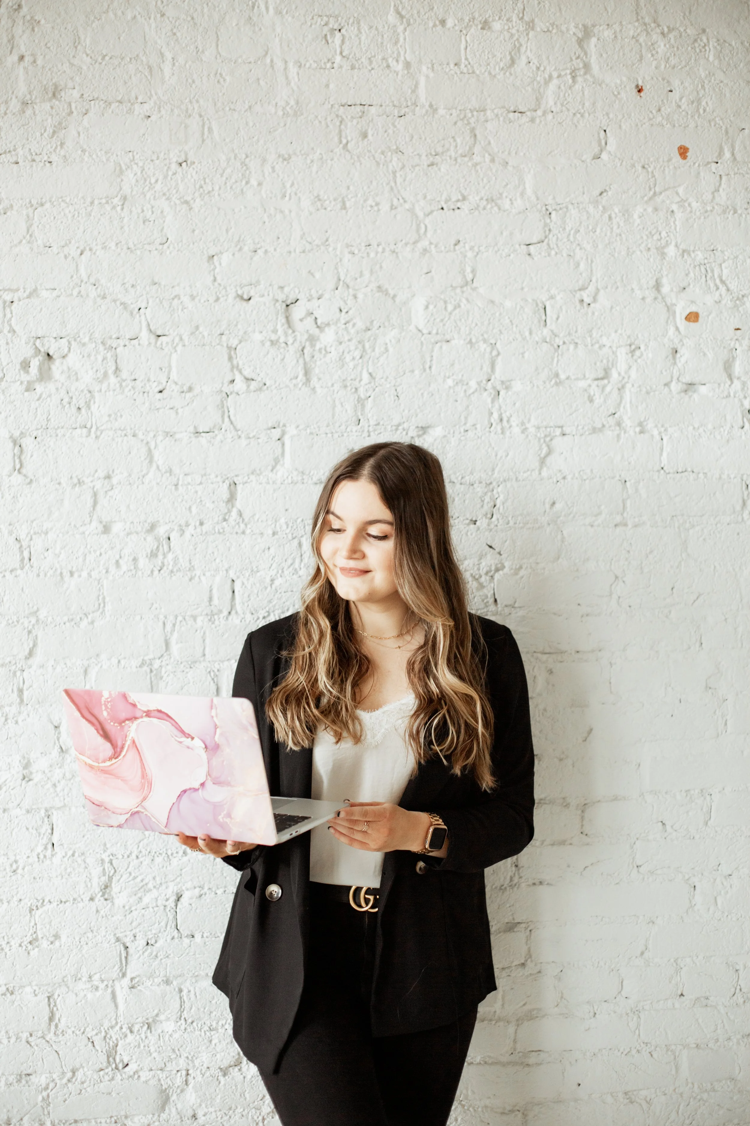 What Small Business Owners Need for a Brand Photoshoot