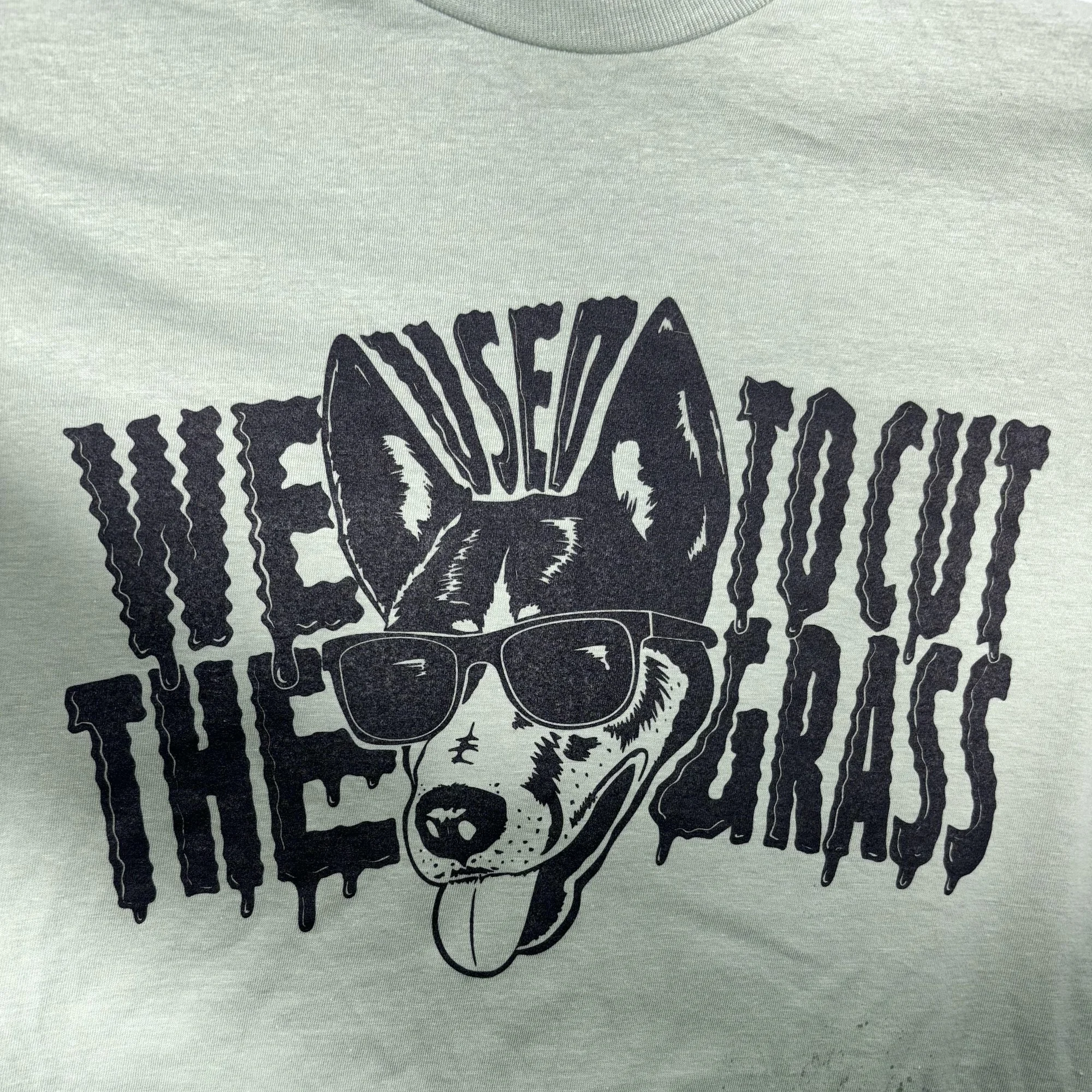 GREEN SHIRT CLOSE.jpg