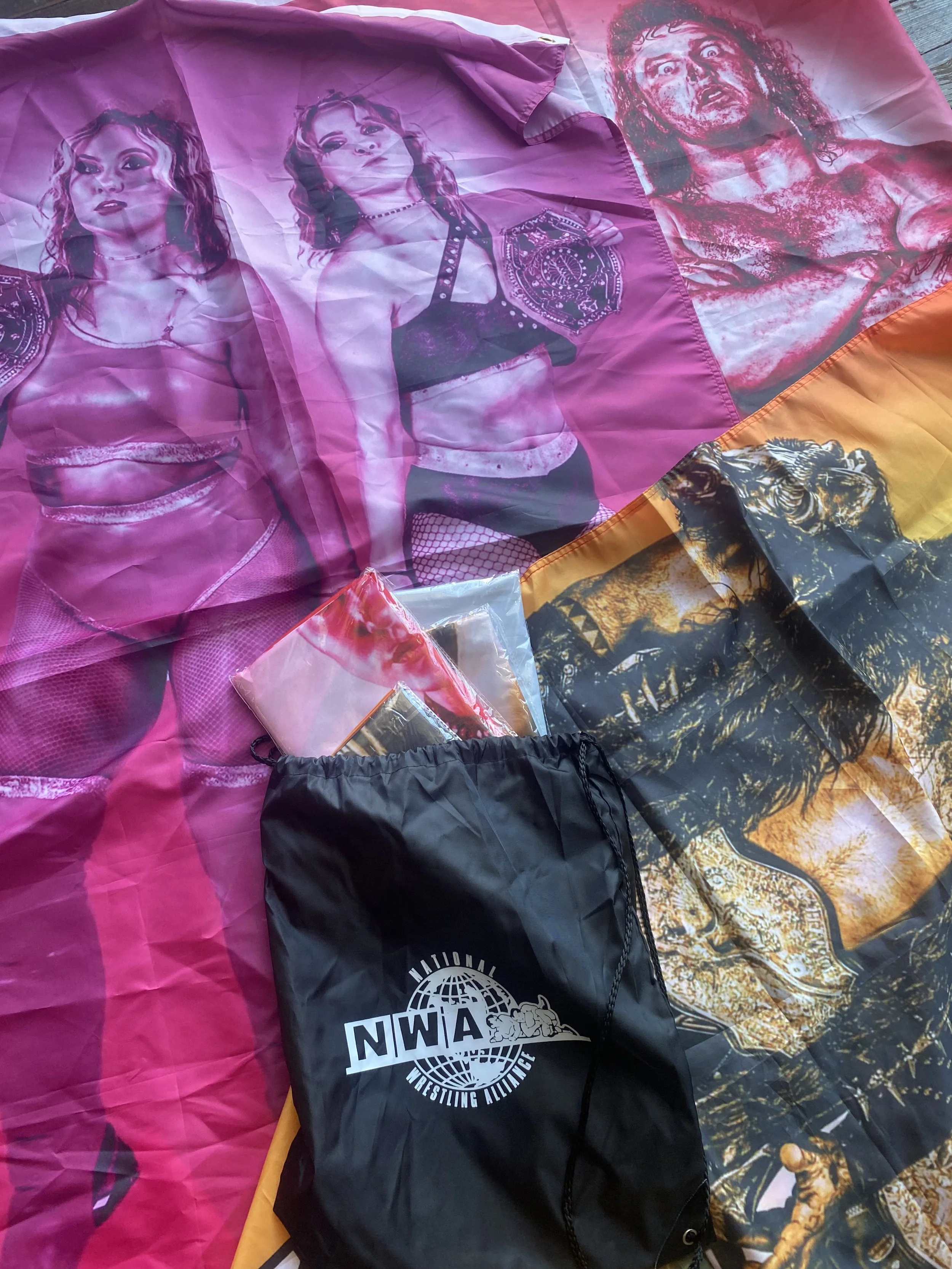 Dealz NWA Banner Bundle
