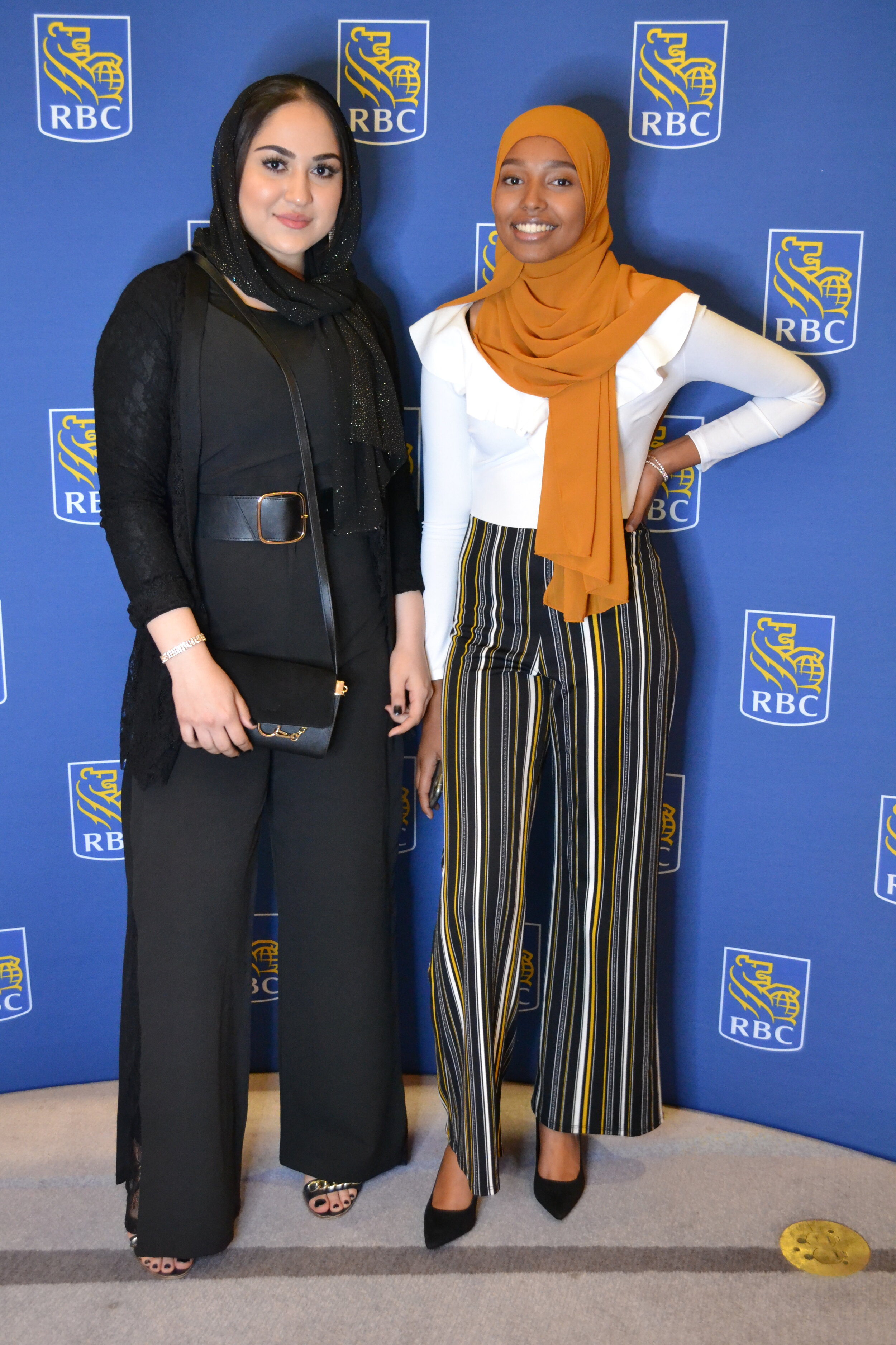  Ilhan and her fellow BridgeTO peer at the MAX Gala reception in October 