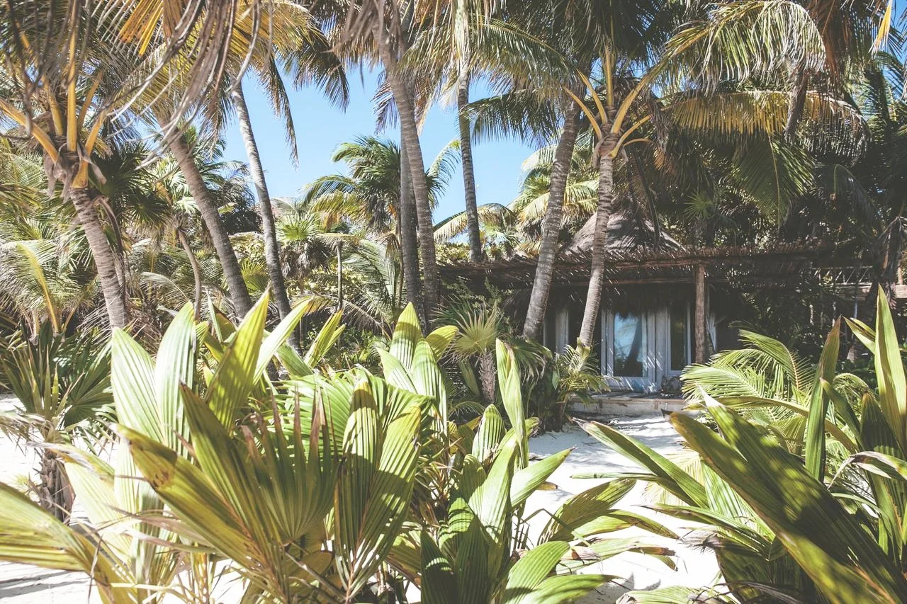 Nomade+Tulum+Bungalow.jpg