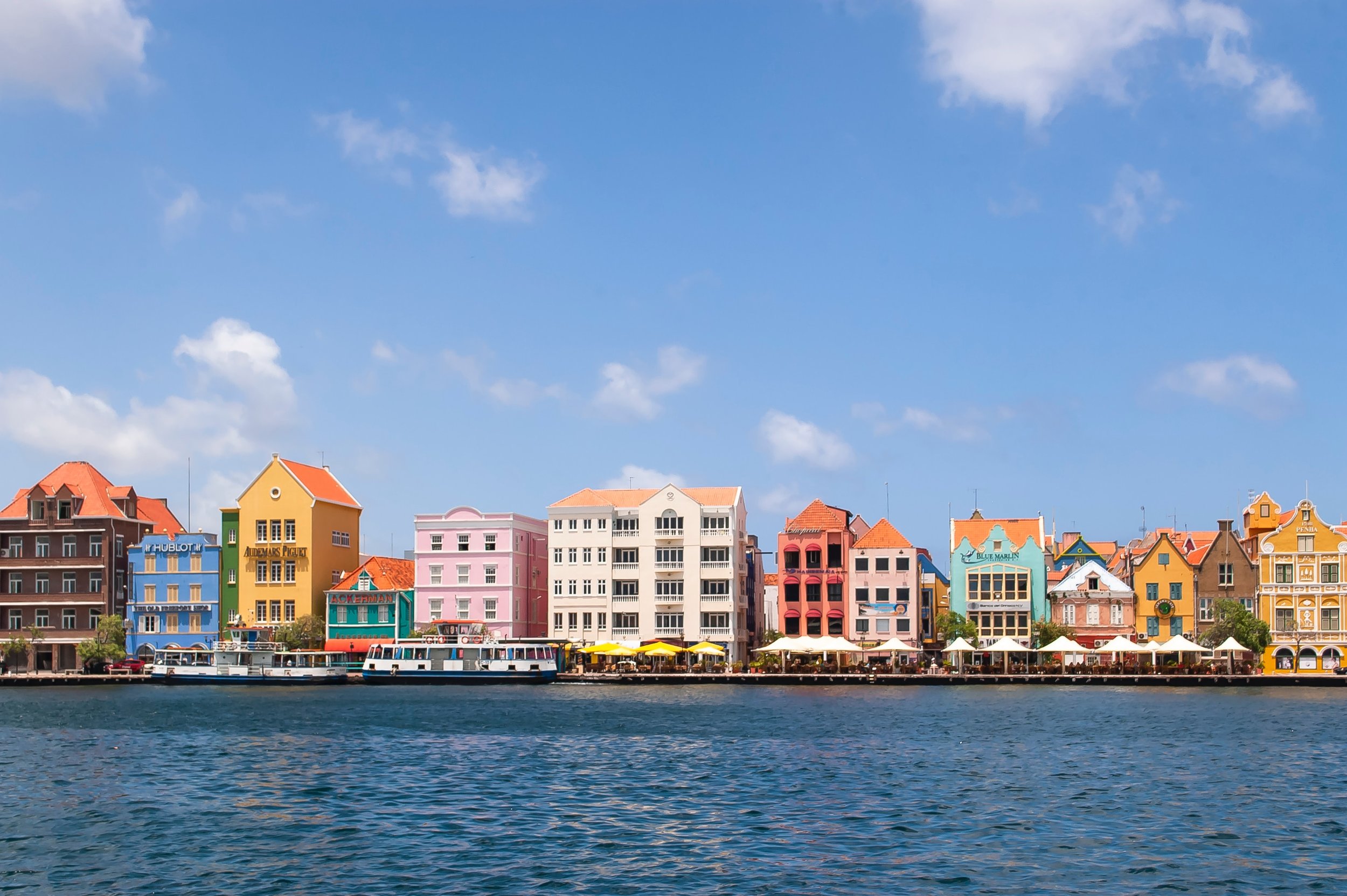 Willemstad, Curaçao.jpg