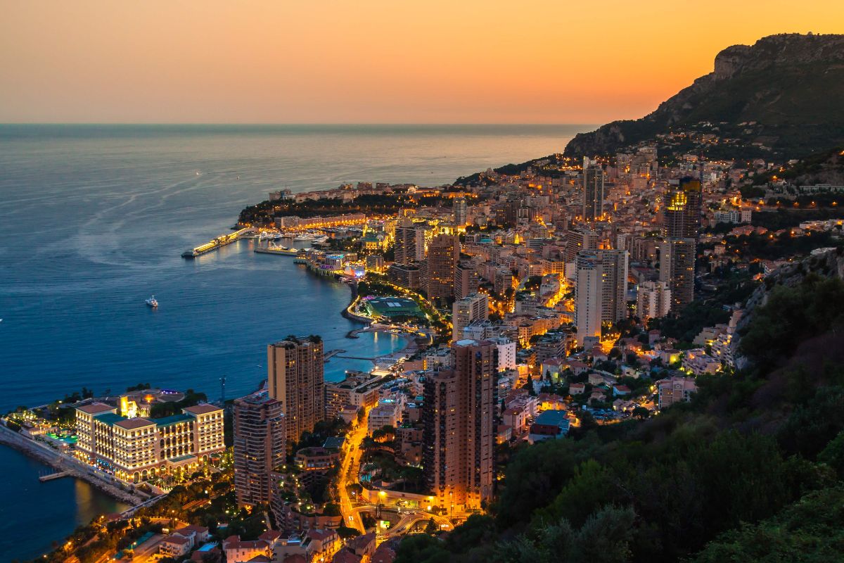 iStock_Monte Carlo Monaco_518467169.jpg