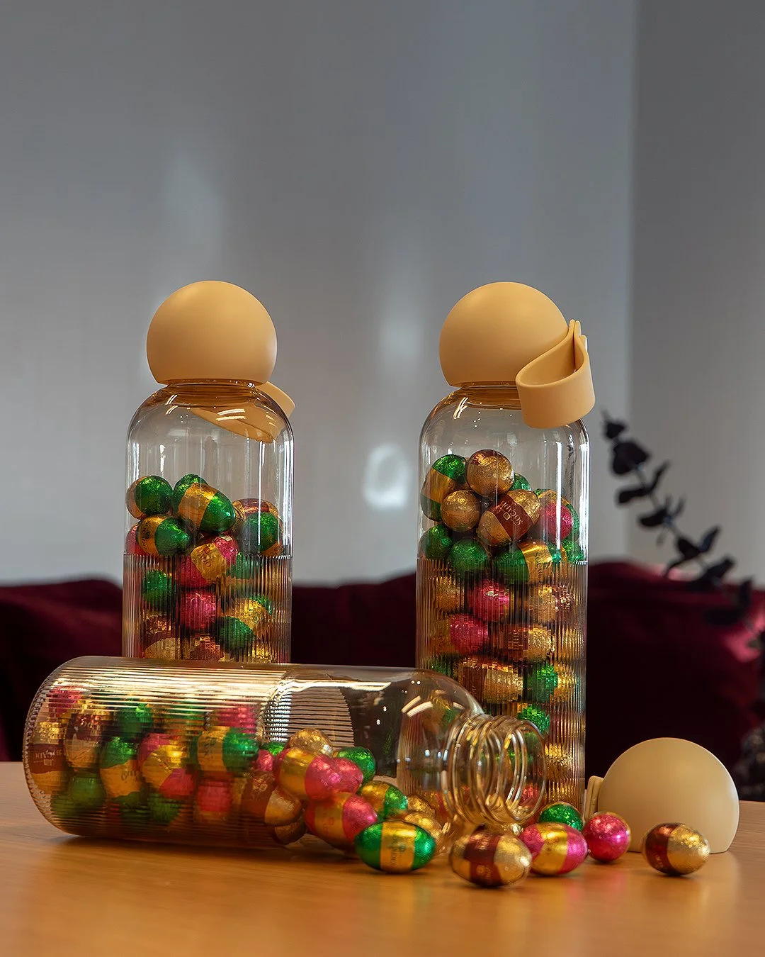 Med en m&aring;nad kvar till p&aring;sk vill vi lyfta fram en god, snygg och smart flaska att ge bort. En perfekt g&aring;va n&auml;r du vill visa omtanke eller bara sprida lite extra energi. Sagaforms vattenflaska Ture (i &aring;tervunnen PET) fylls