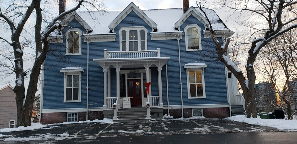 Evergreen House - Dartmouth Heritage Museum