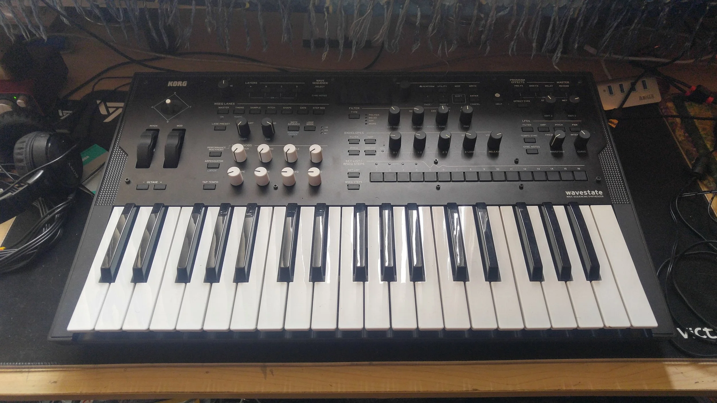 Korg Wavestate synth.jpg