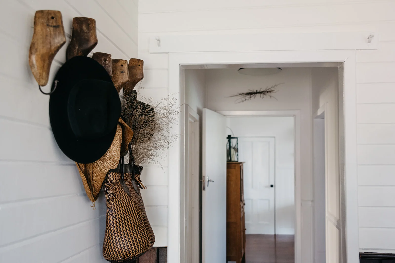 bootmaker_house18.jpg