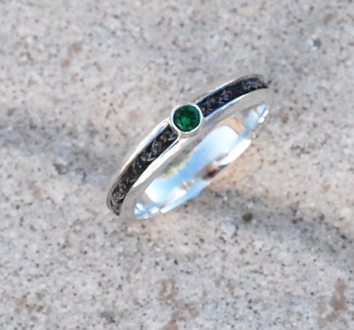 silver horsehair ring emerald