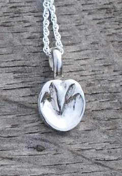 horse hoof pendant