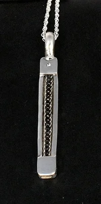 horsehair pendant diamond