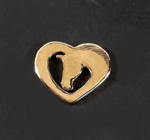 horse heart pendant 9ct gold