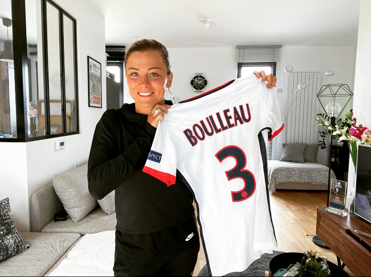 L. Boulleau maillot R.PNG