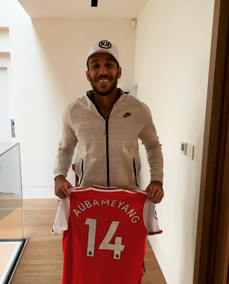 PE. Aubameyang maillot R.PNG