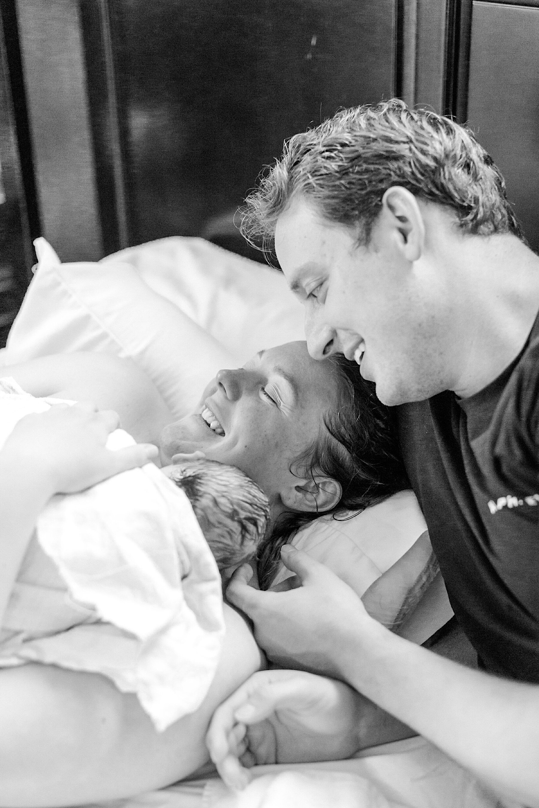Unmedicated Birth Center First Time Mom Birth Story Photos Megan Kelsey-351.jpg