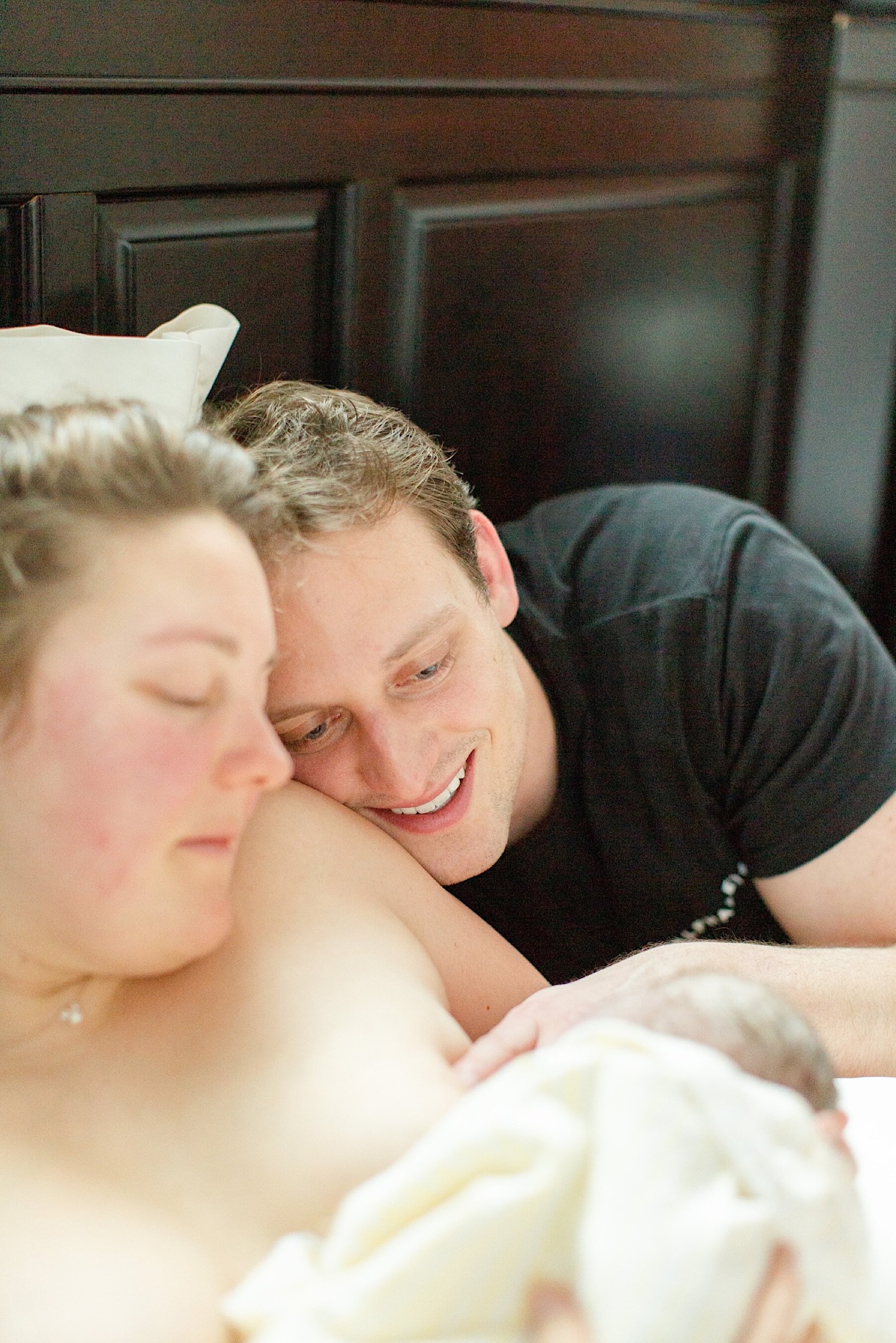 Unmedicated Birth Center First Time Mom Birth Story Photos Megan Kelsey-382.jpg