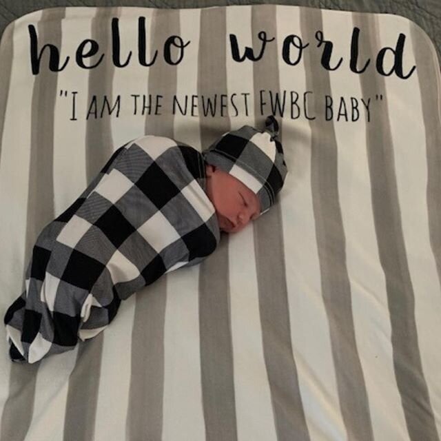 💙Just Love 💙 ⠀
Baby boy born on 02/03/20 weighing 9#0oz ⠀
⠀
Love ⠀
Midwife Erica⠀
Midwife Dana ⠀
Birth Assistant Rachel ⠀
⠀
.⠀
⠀
#dfwmidwives #laboranddelivery #birthphotography #midwiferycare #midwife #birthwithoutfear #empoweredbirth #empoweredbi