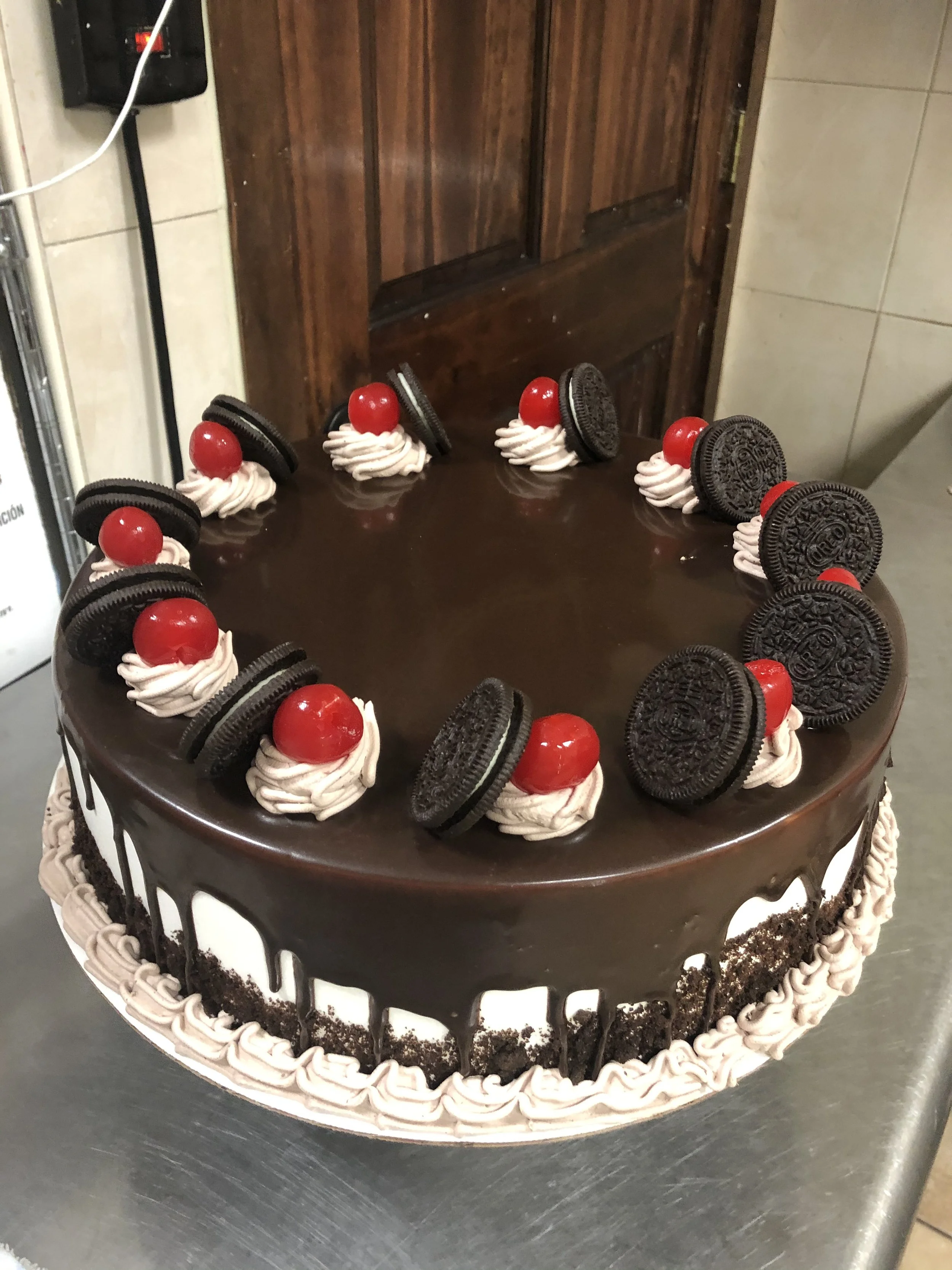 Cookies and Cream Cake