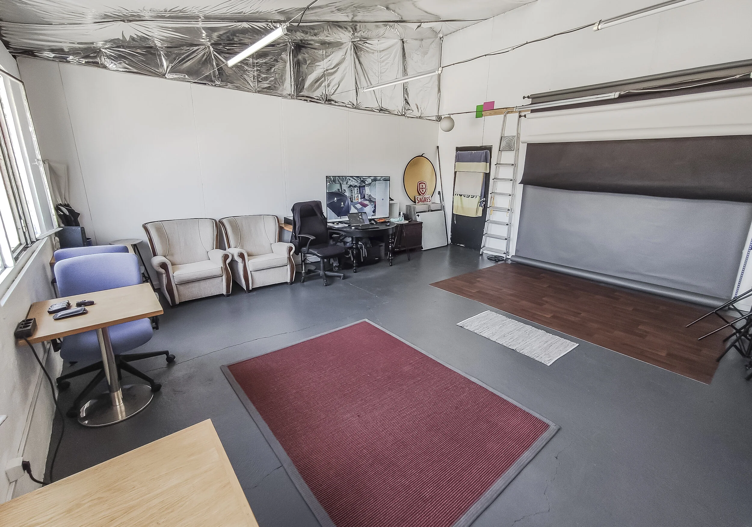 Iris Event Room018.jpg