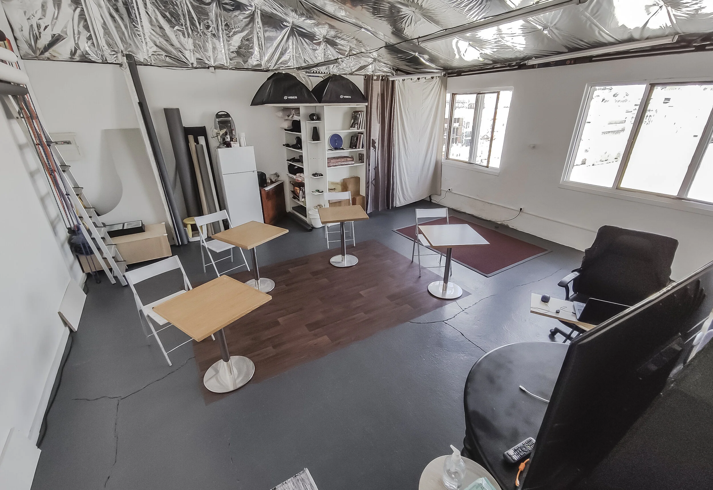 Iris Event Room001.jpg