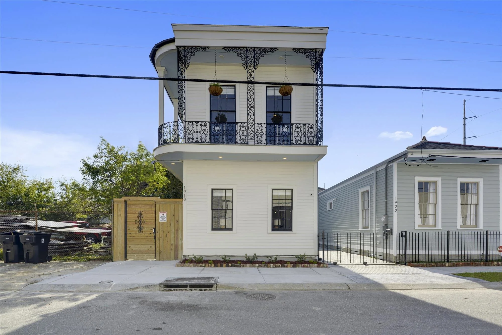 Exterior-Front Elevation-_D803158.JPG