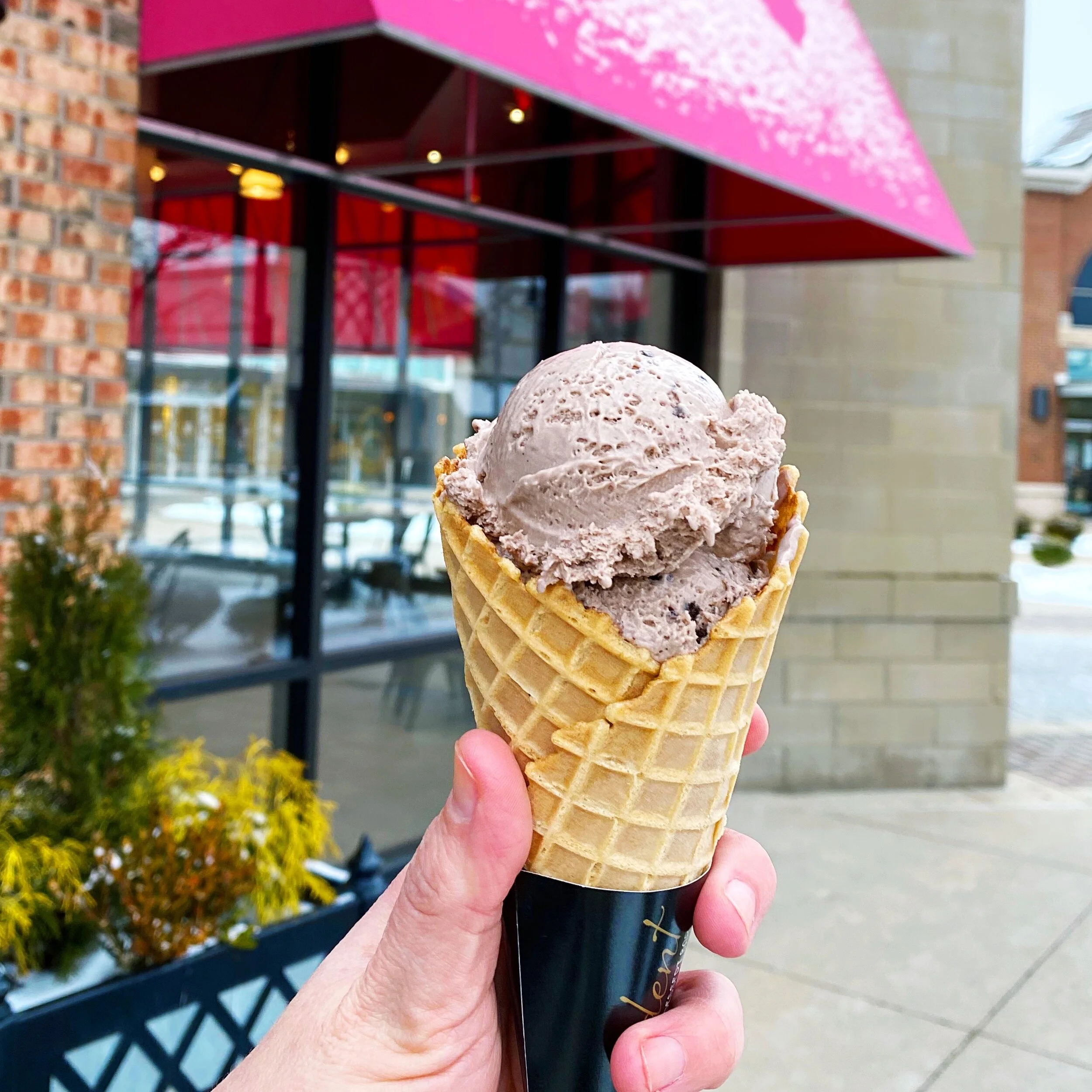 Carry-out: Southern Charm/Decadent