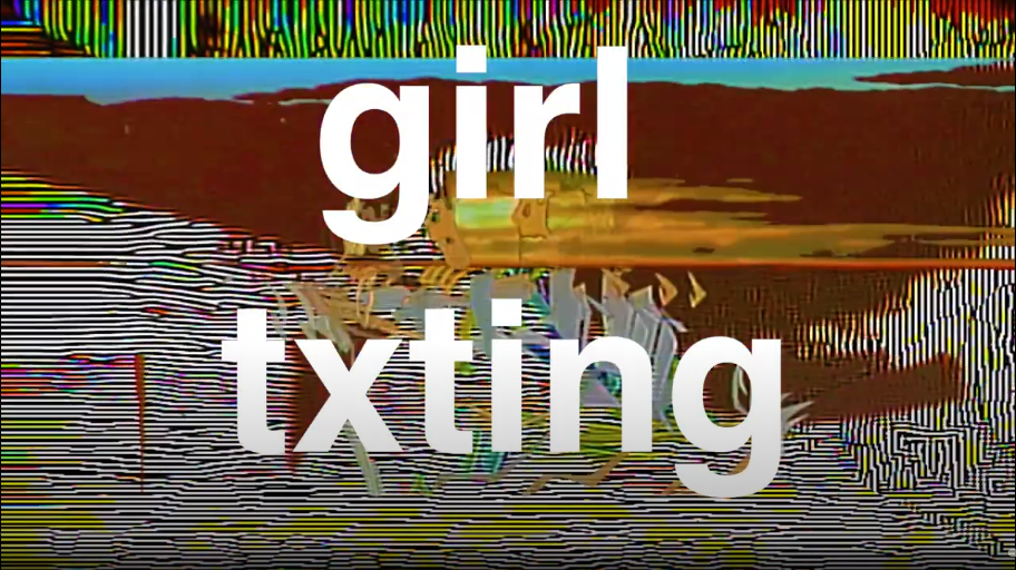 The Omnia Sol Art Show #44: girl txting