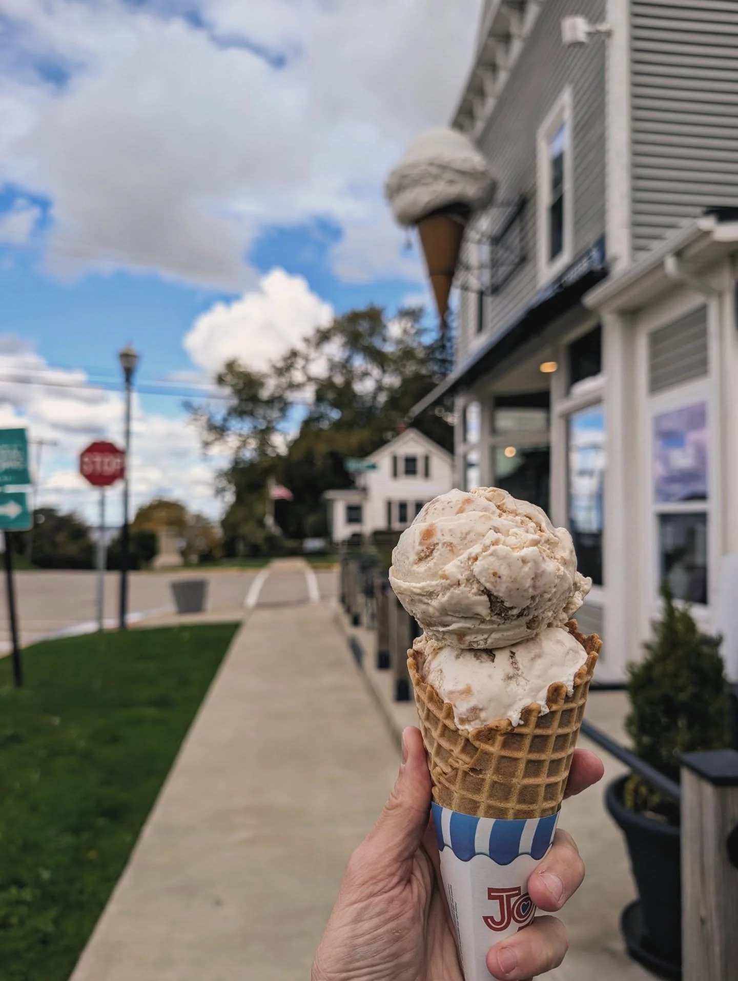 In case you missed it --&gt; 
Apple Crumble is back &amp; we plan to have it into November!

Put it in a hot apple cider float.
Add warm butterscotch sauce on top for an Apple Crumble Sundae.
Add it to a sampler with some of our Halloween flavors.

O