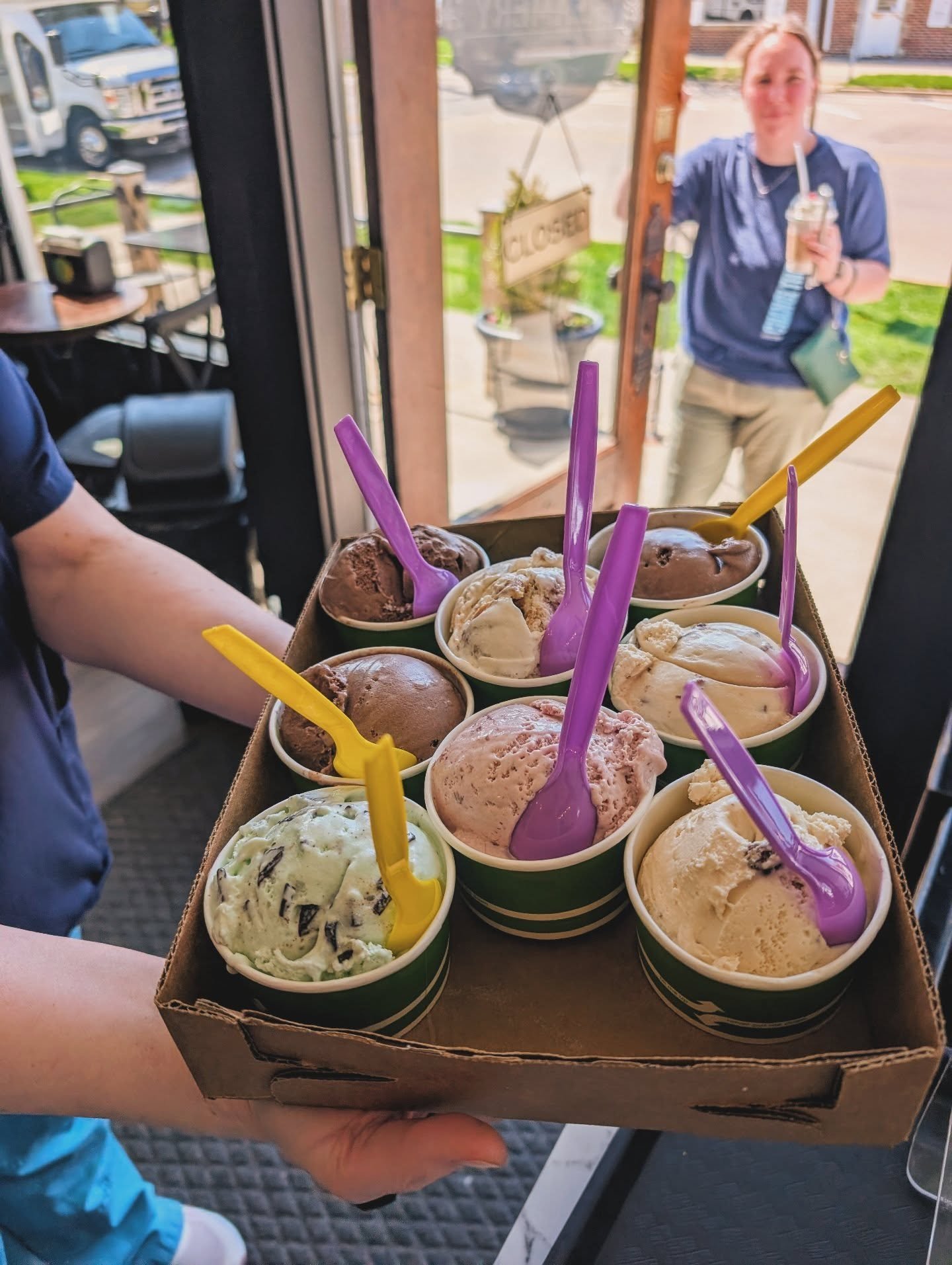 We loveee when you bring a bus load to us.
Looking for a stop for your outings? We're here for ya!
Feel free to email ahead, or just show up. We can handle it 🙂.

If you'd like an easy sheet for group leaders to fill out to make it quick and easy --