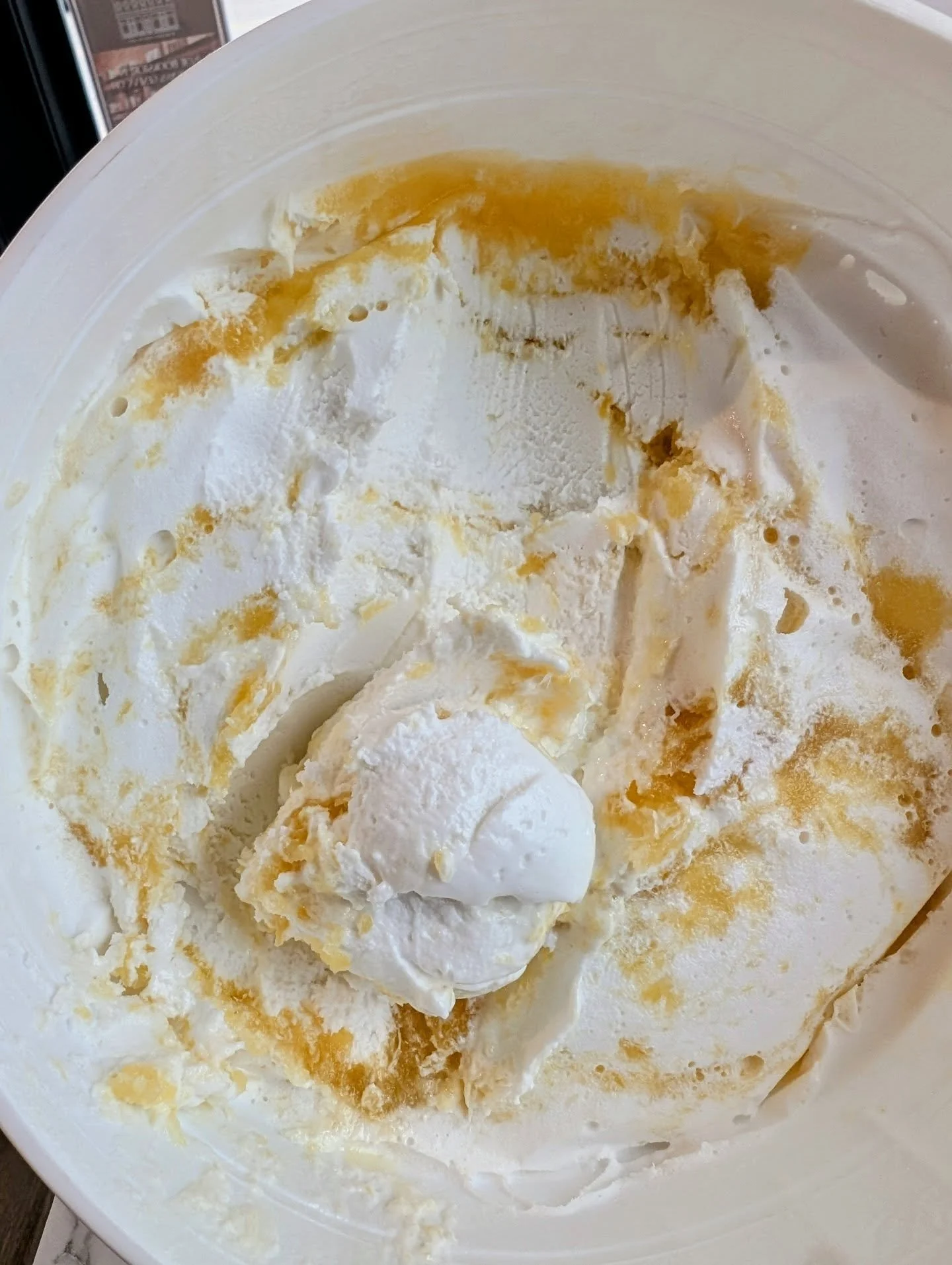 Cinco de Mayo but we're serving up a { FLAVOR ALERT } -->

VEGAN PI&Ntilde;A COLADA!
&bull; toasted coconut ice cream made with the best @meadowvaleinc coconut cream ice cream base + our house pineapple jam &bull;

Want a boozy vegan shake moment?