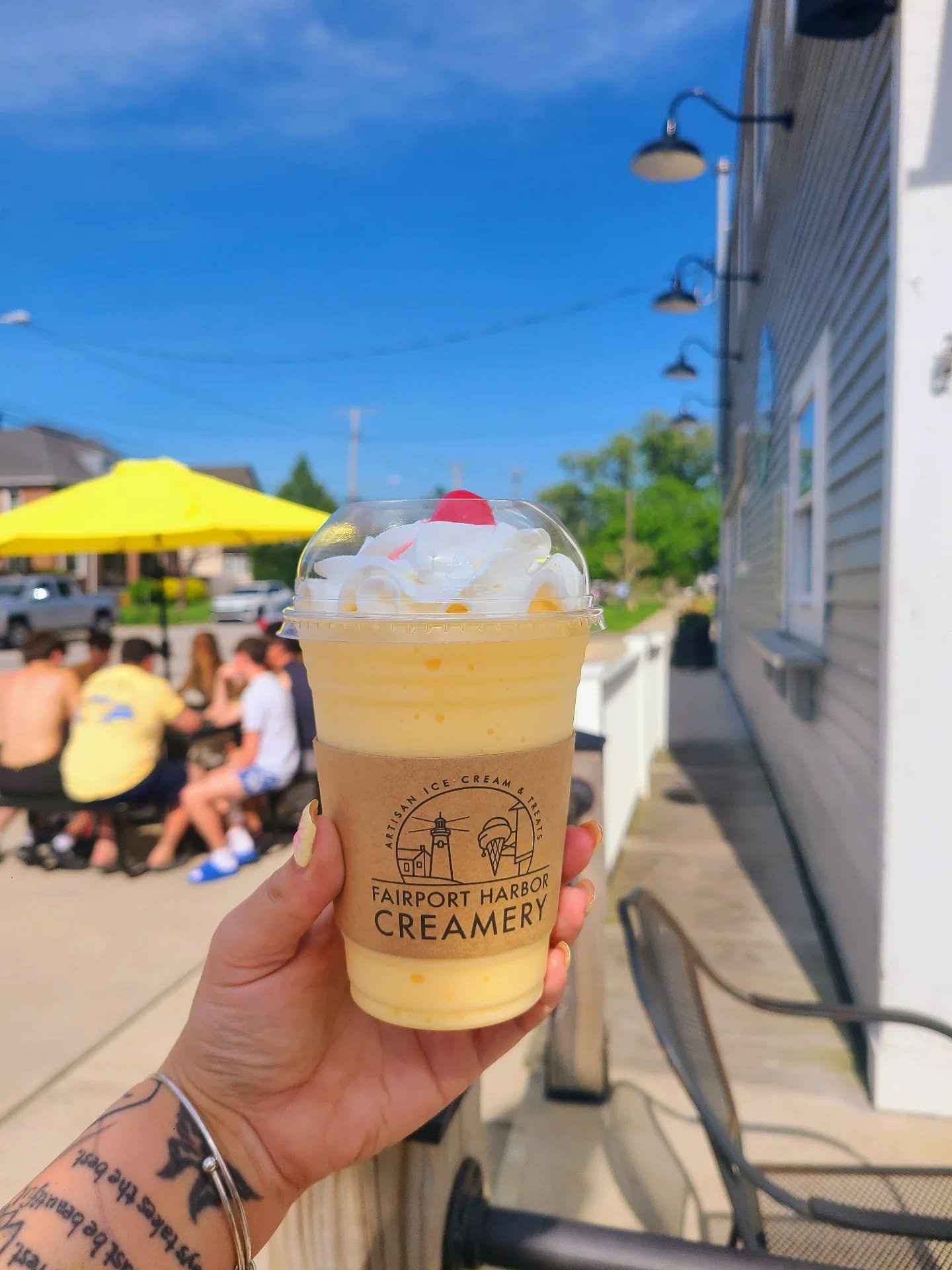 A taste of summer the past 2 days!! Finally 🤩. It's easy to just focus on sales as a sign of a good day, but anyone actually managing a biz knows that ain't it.

The good days happen because:
- proper planning means minimal surprises .. and when sur