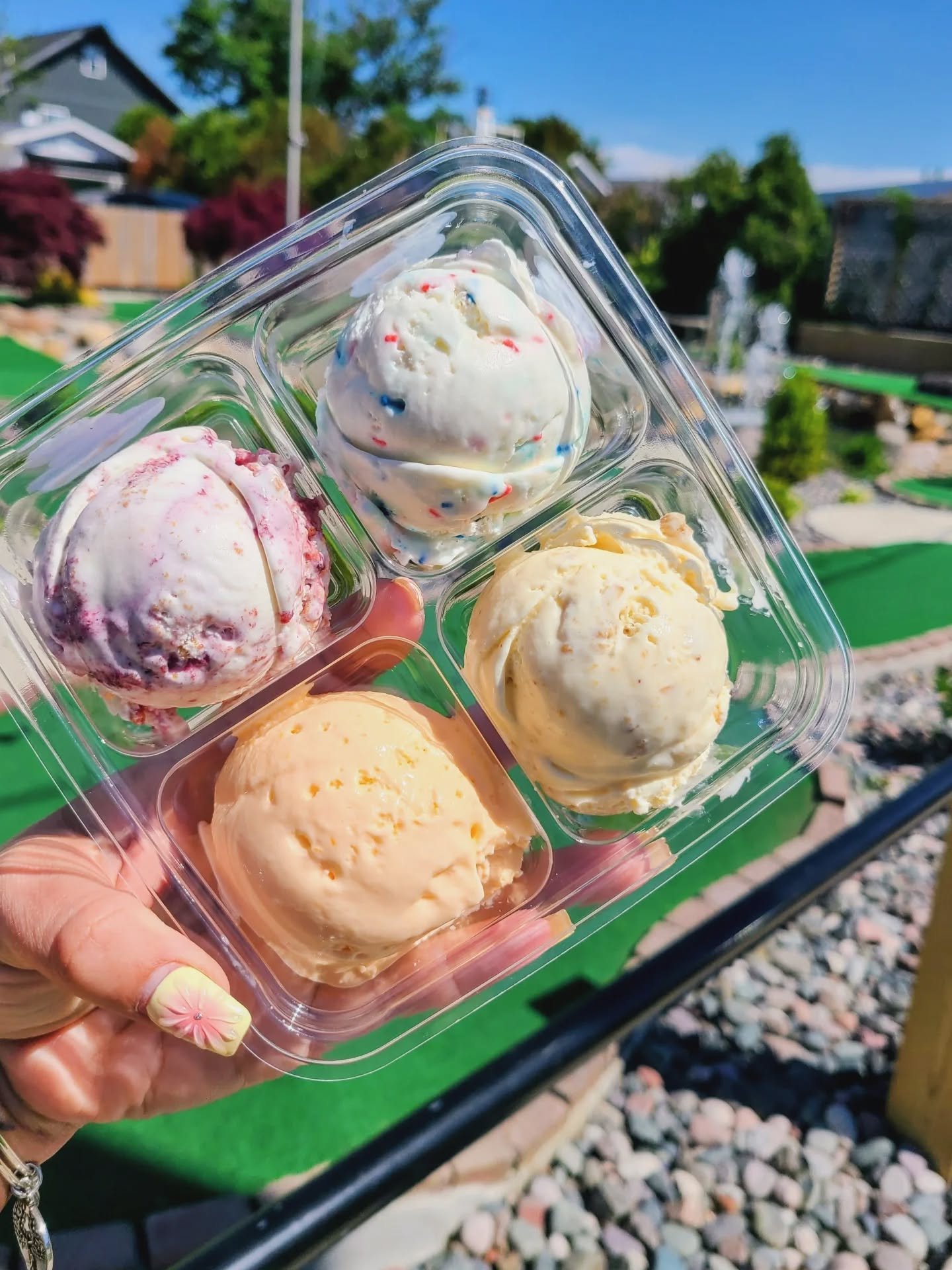 What's that...the sun?! For the love of ice cream and mini golf, please!

Wander about, grab a sampler, have a shaken lemonade spiked with a little vodka...enjoy the sun on your face! 

Team would LOVE to have something to do and not be called off or