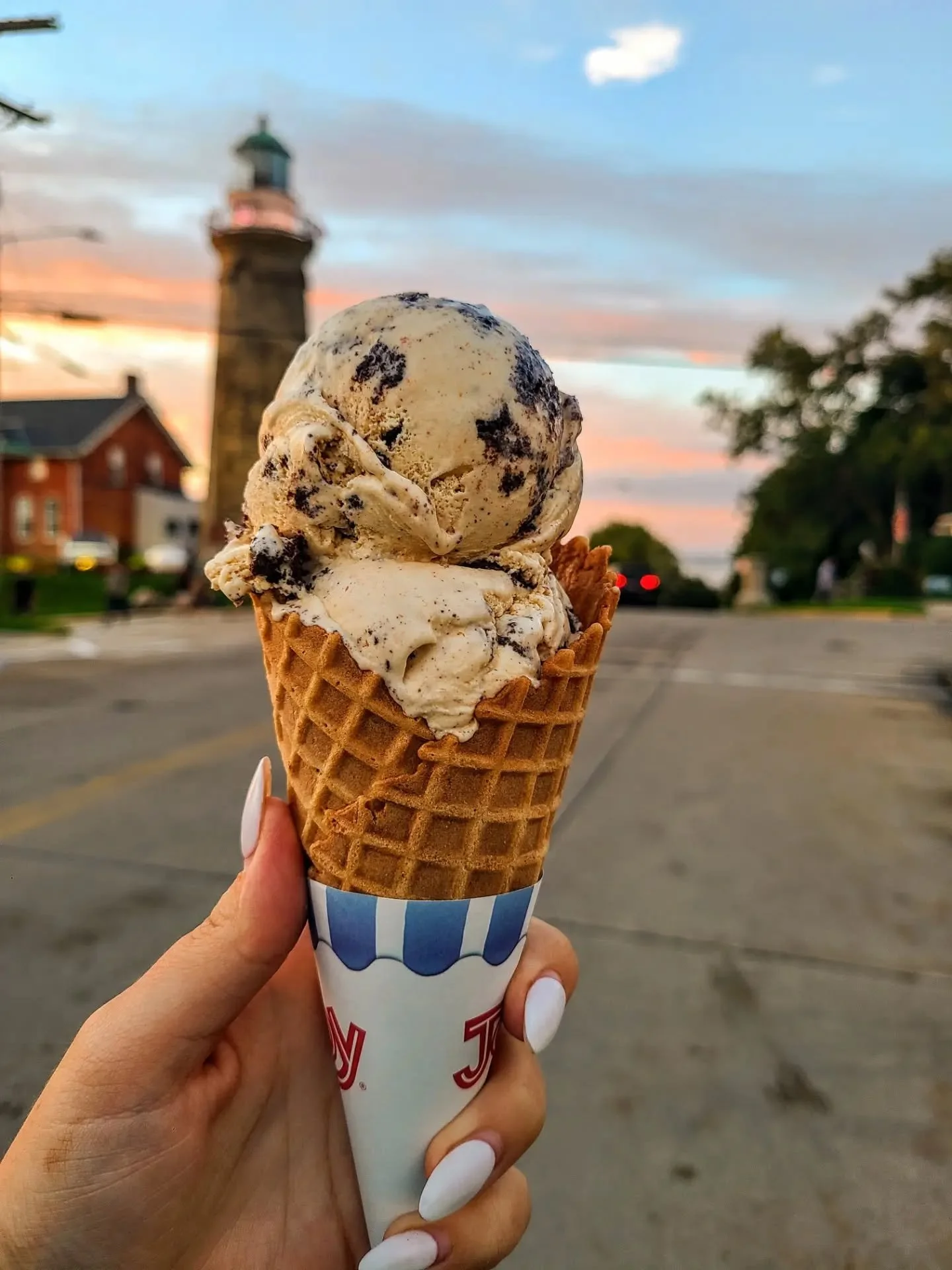 4 ways to Oreo this weekend --> pumpkin oreo, cookies &amp; cream, dark chocolate oreo, peanut butter oreo....what do you want to see Oreos in next?!

Also a sorbet {FLAVOR ALERT} --> Cherry Dole Whip!
vegan, gluten free, soy free, fat free

Ci