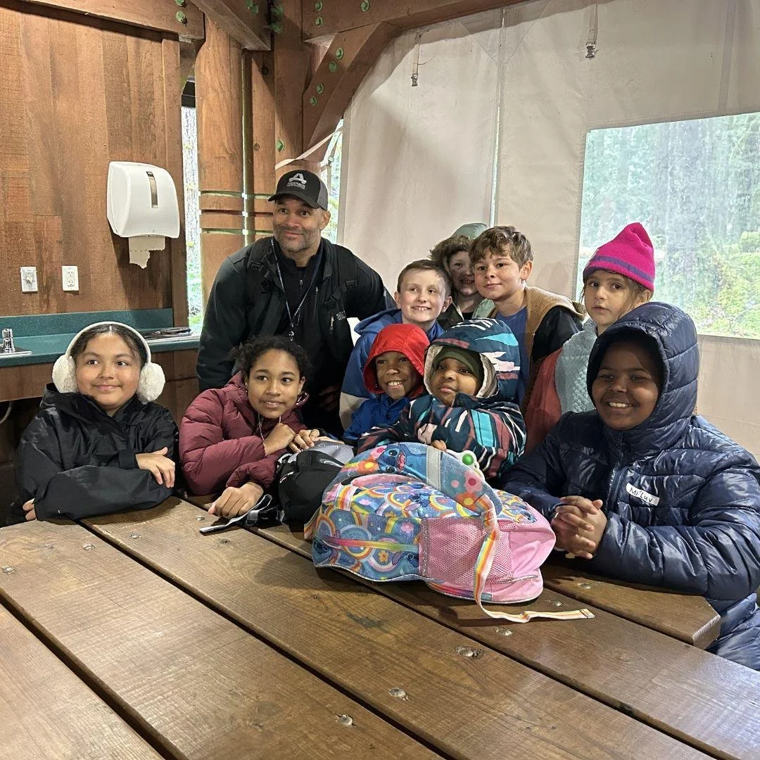 We're getting outside today with Sitton Elementary 4th graders! We'll be exploring Wildwood Recreation Site and learning some outdoor skills.

Here's a photo of one of @sittonfalcons 4th grade classes on a field trip with us last year. We can't wait 