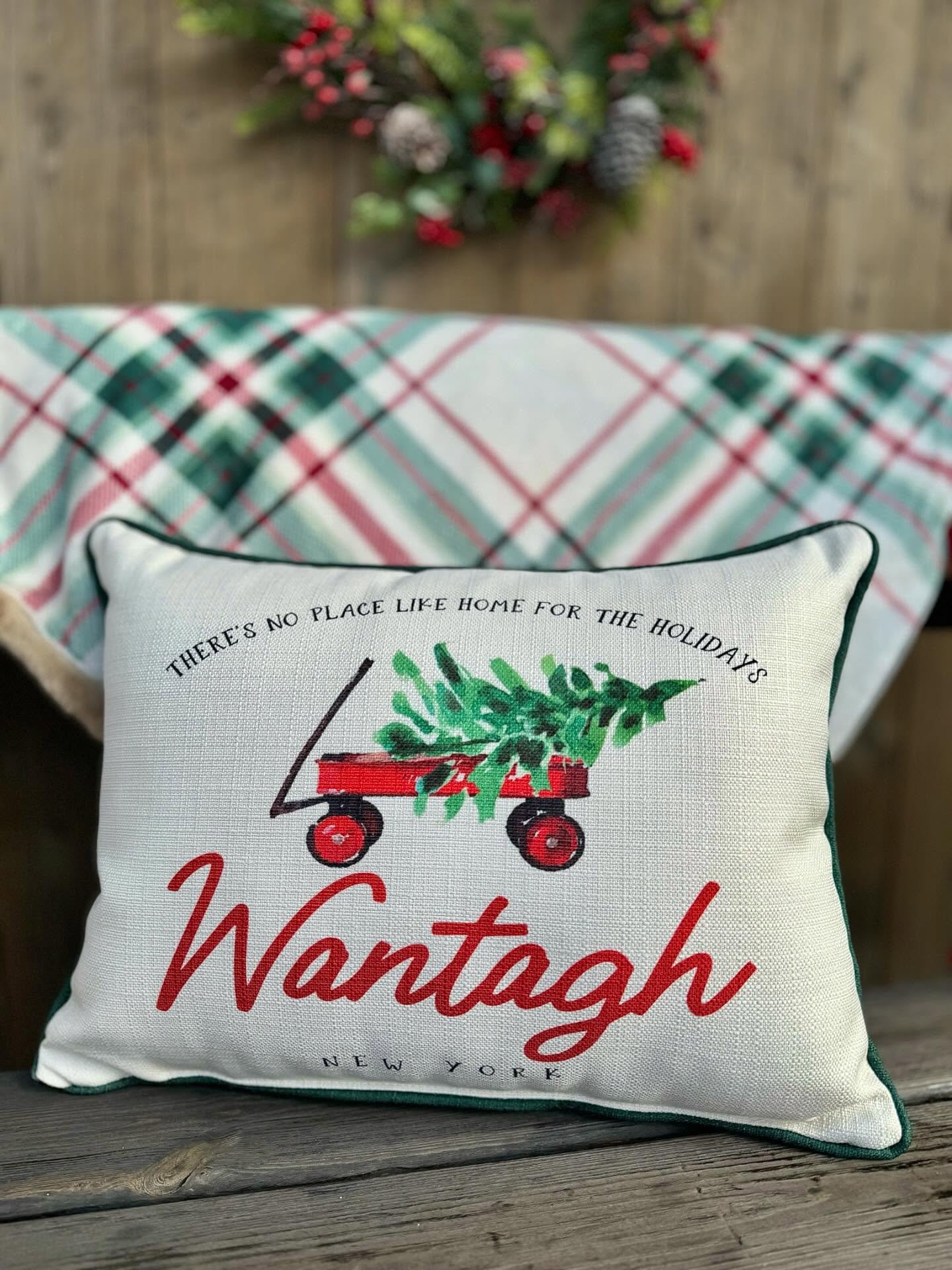 Now offering CUSTOM Christmas Pillows!!!🎅🏻🎄Any town on a pillow! It does not have to be a Long Island town, it can be anywhere! Come in this week and order yours before it&rsquo;s too late! Give the perfect gift this year!🎁 

*Please allow up to 