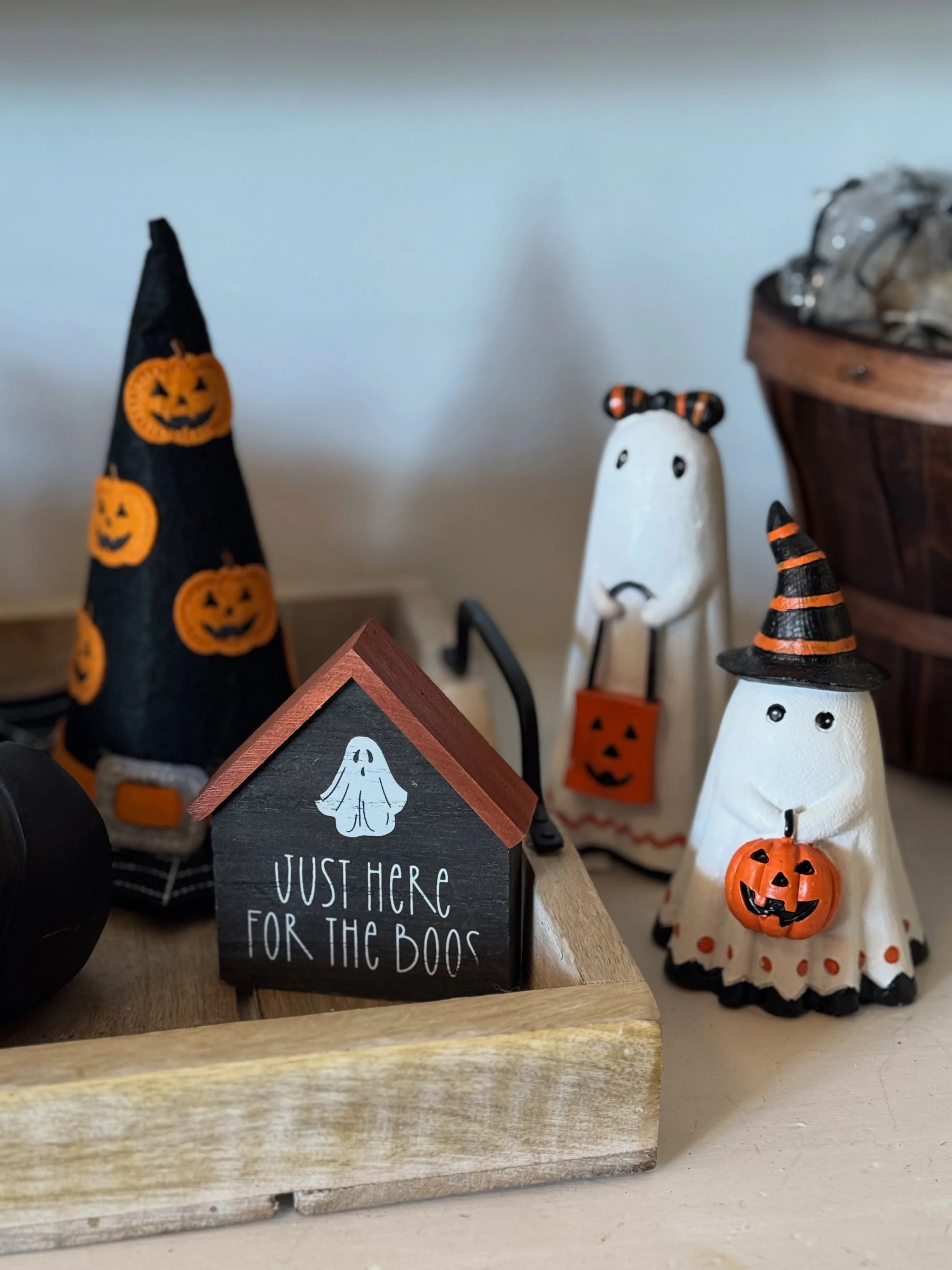 The cutest spooky finds are waiting for you at Back in Time! 🕷️🕯️👻 Shop the collection in store! 

441 Main Street, Farmingdale, NY📍
.
.
.
.
.
#farmingdaleny #nassaucountyny #longislandnewyork #longislandny #halloweendecorations