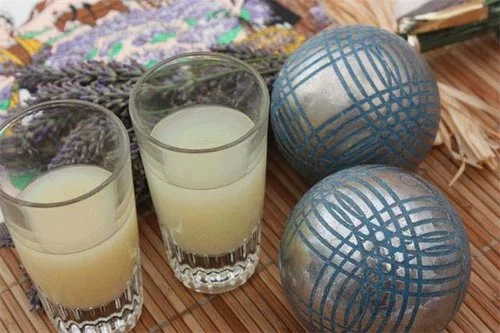 drinks+&+balls.jpg
