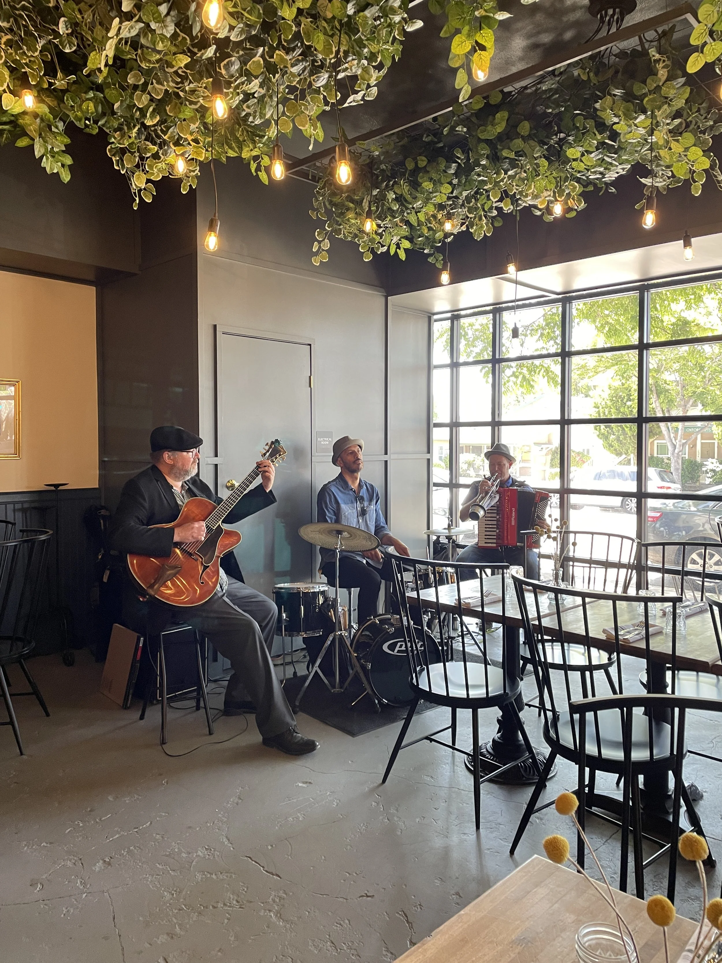 Weekend Brunch at The George Pasadena