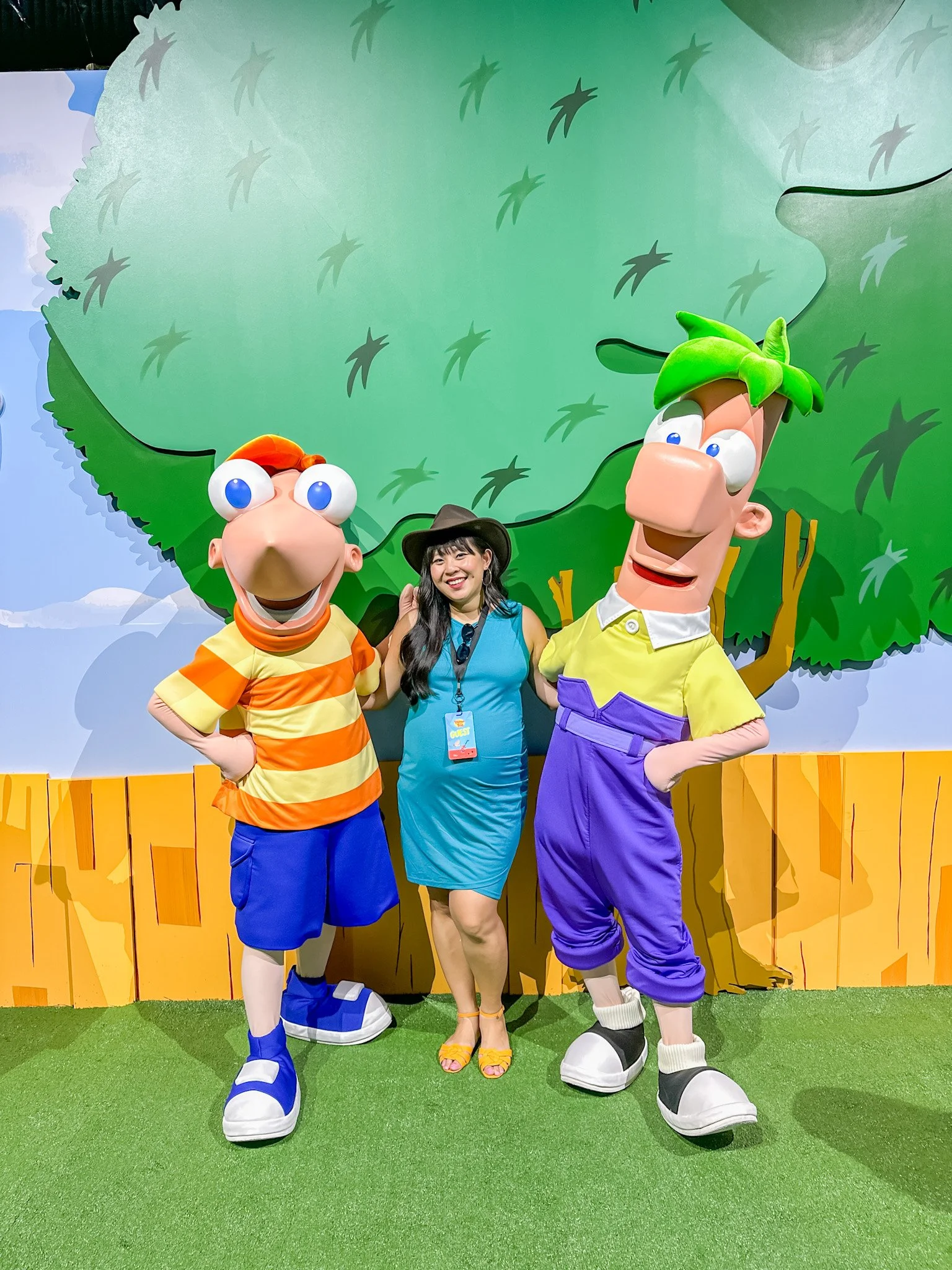 Disney Channel's Phineas &amp; Ferb Season 5 Premiere