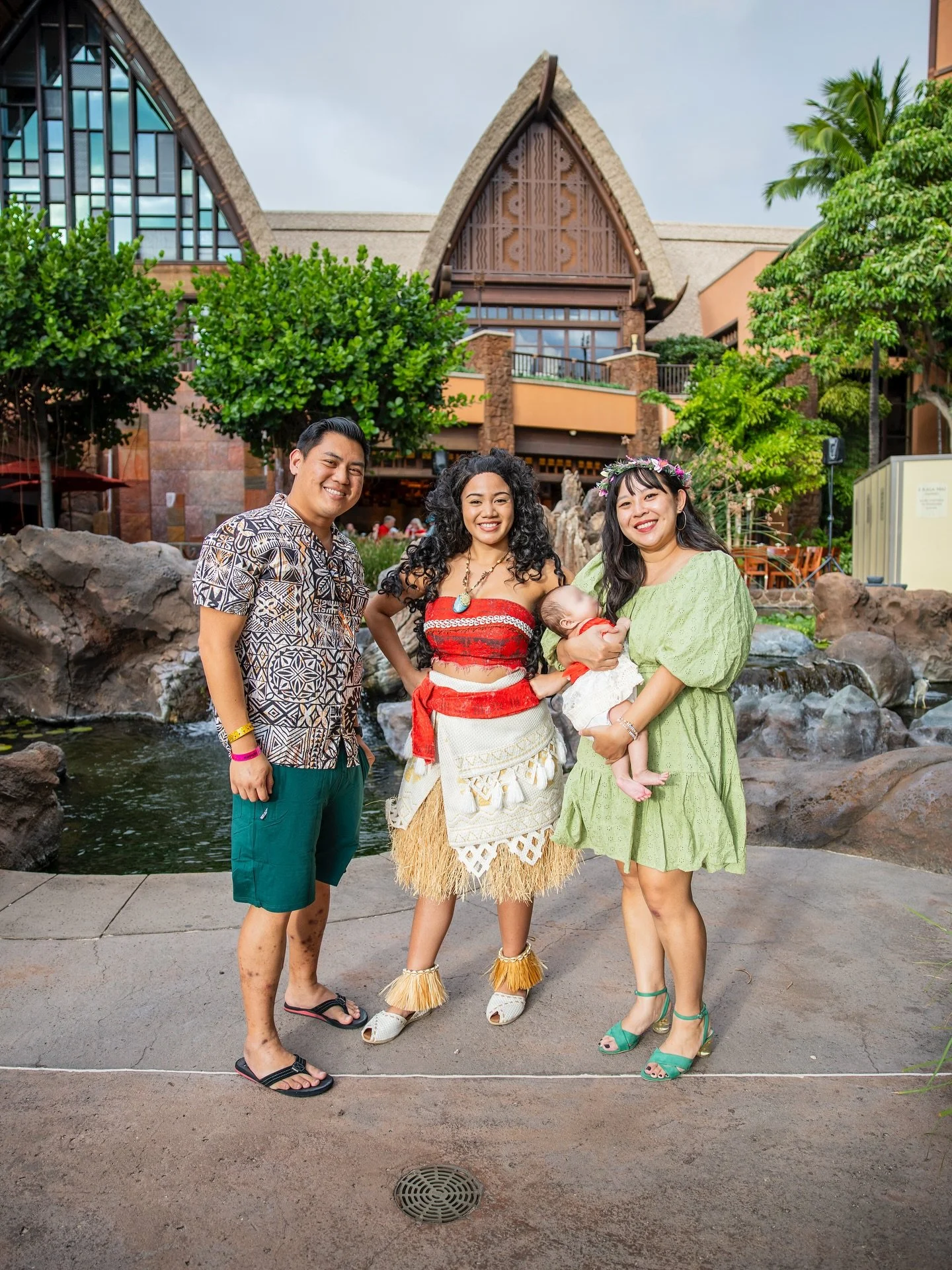 aue, aue, we keep our island in our mind, and when it&rsquo;s time to find home we know the way 🌊

we couldn&rsquo;t think of a better place to take L on her first vacation than our home away from home, @disneyaulani! since this was also her first f