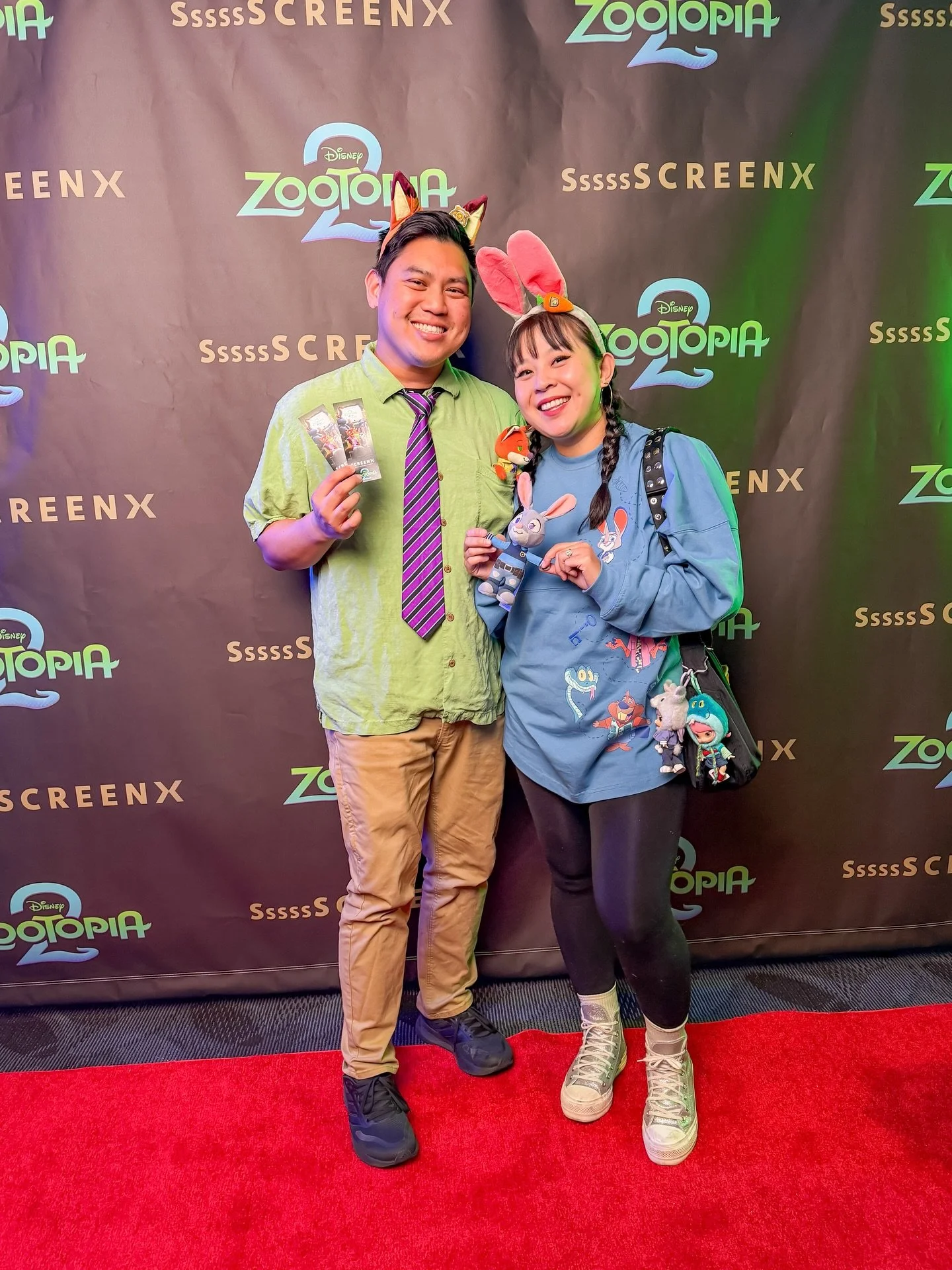 ROUND TWO OF ZOOTOPIA 2 IN SSSSS-SCREENX! 🐍

i loved getting to see zootopia 2 again last night and my love for the film has grown even deeper this time around! we got to watch the movie in @screenxusa which made it feel even more immersive with its