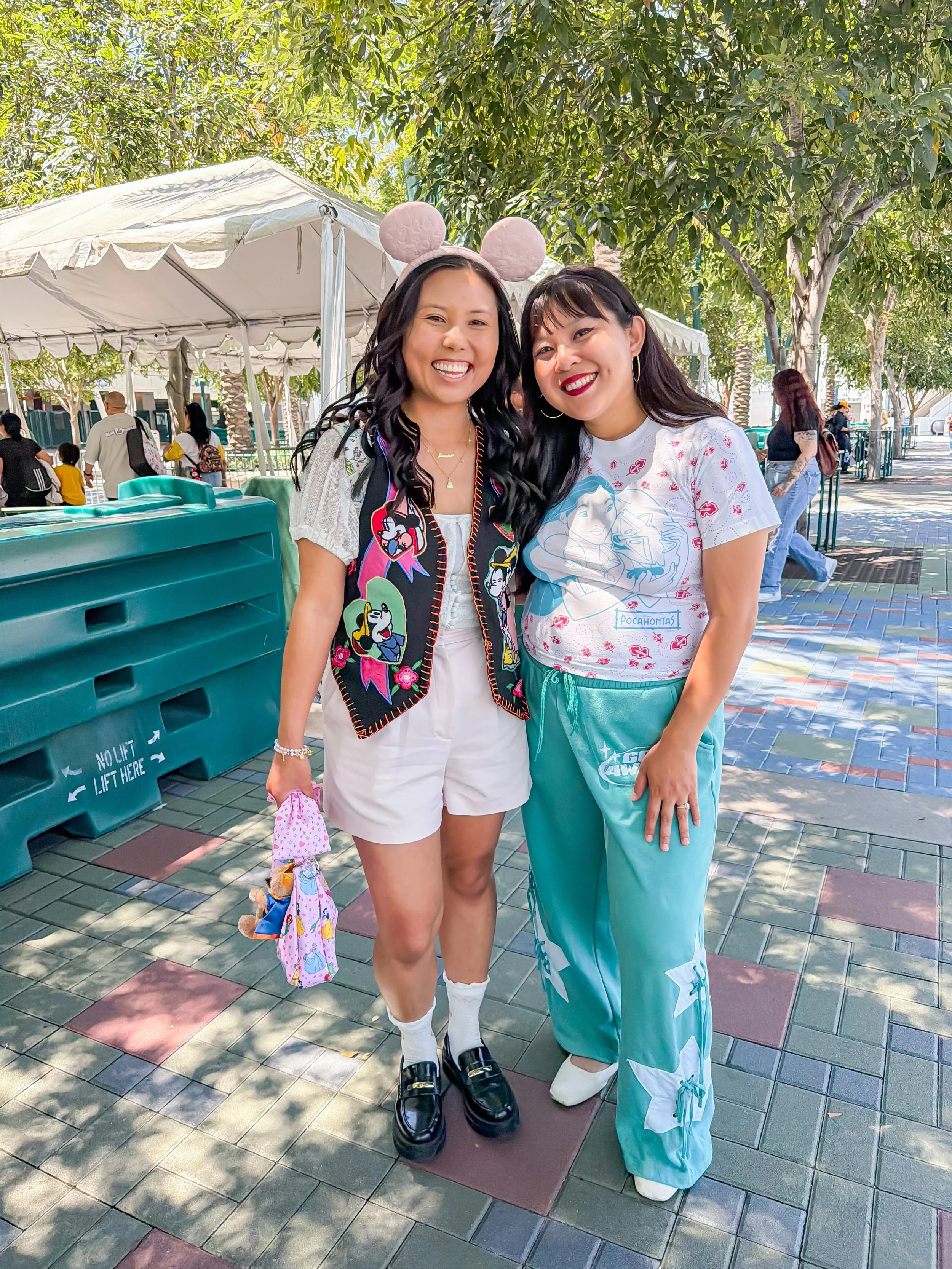 throwback to @mylissale&rsquo;s disney princess themed birthday 👑

📸: @kevintsengphotography + @thaddybears

#DisneyStyle #DisneyCreators #DisneyParks