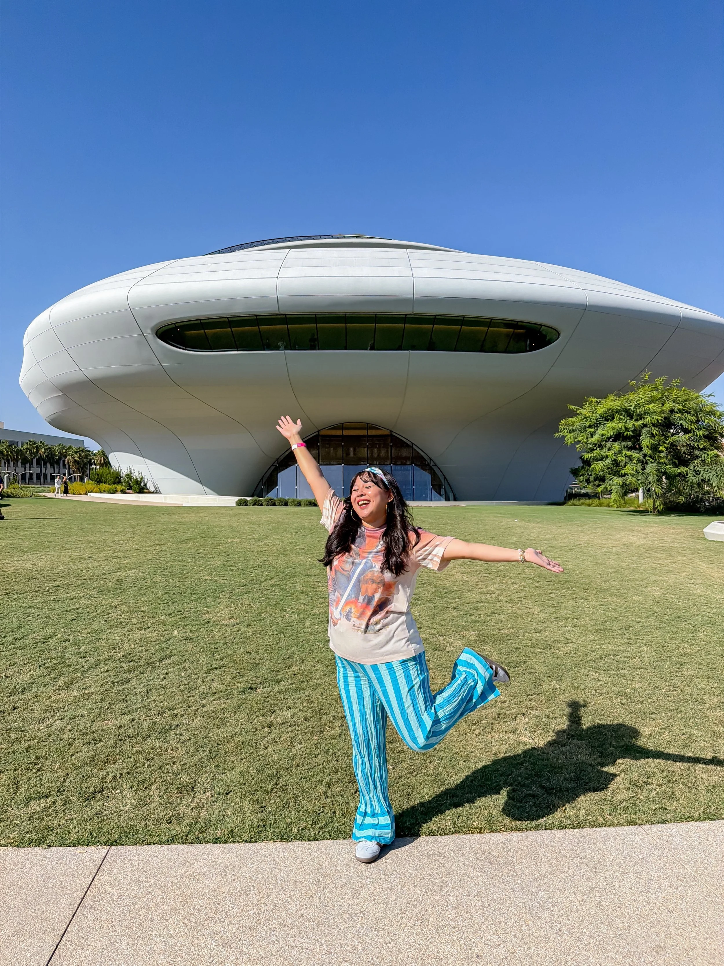 live laugh @lucasmuseum 🖼️

📸: @thaddybears

#LucasMuseum #StarWars #LosAngelesMuseums