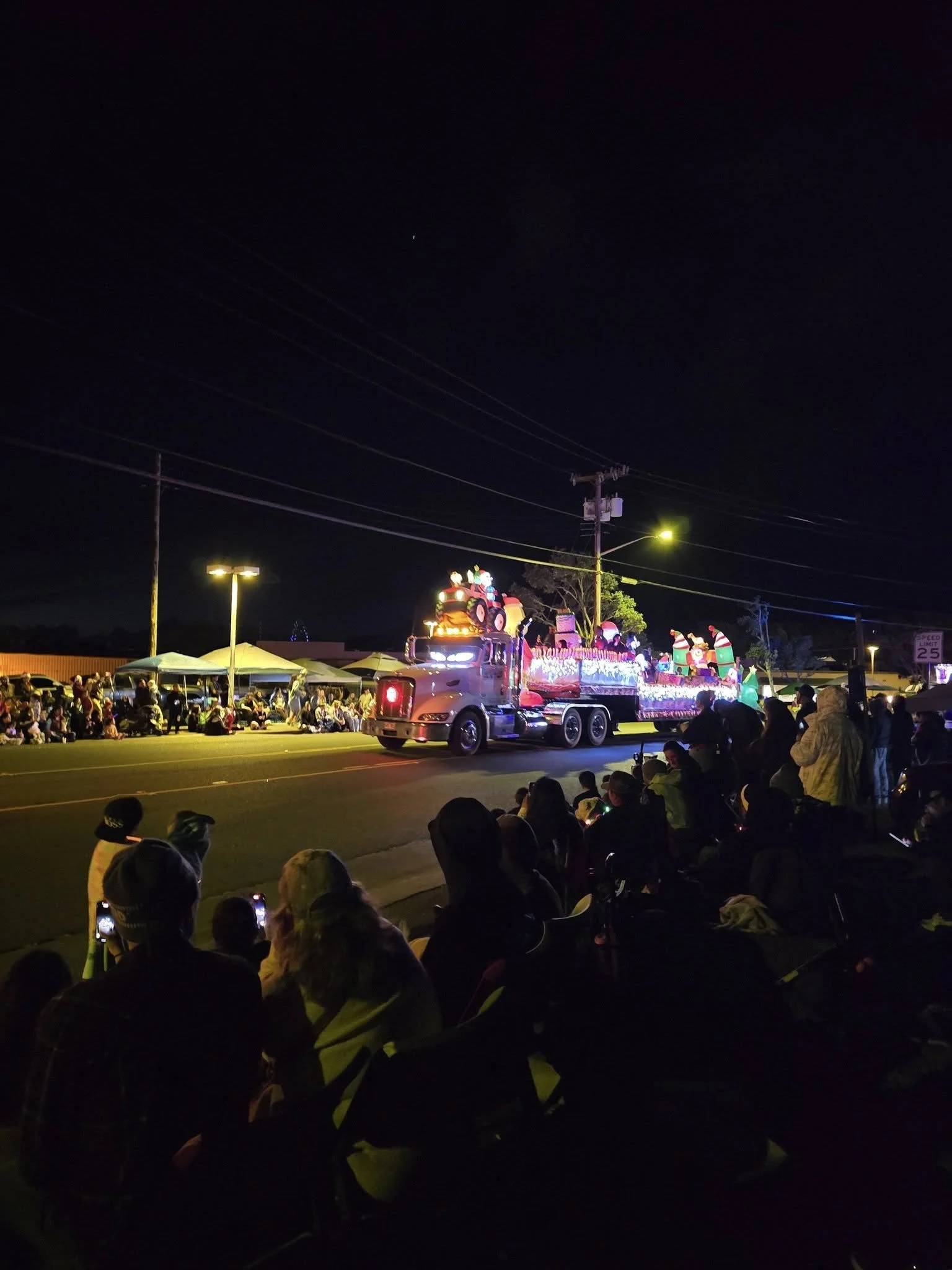 2025 Waimea Christmas - WB Photo1.jpg