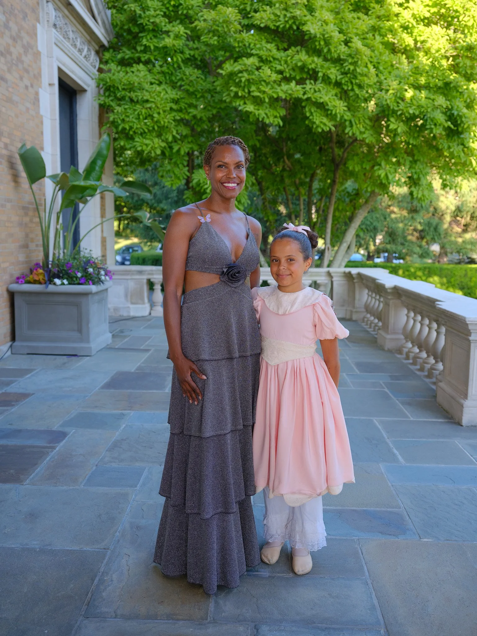DSCF5470 Joann Daniel-Onativia Lila Onativia.jpg