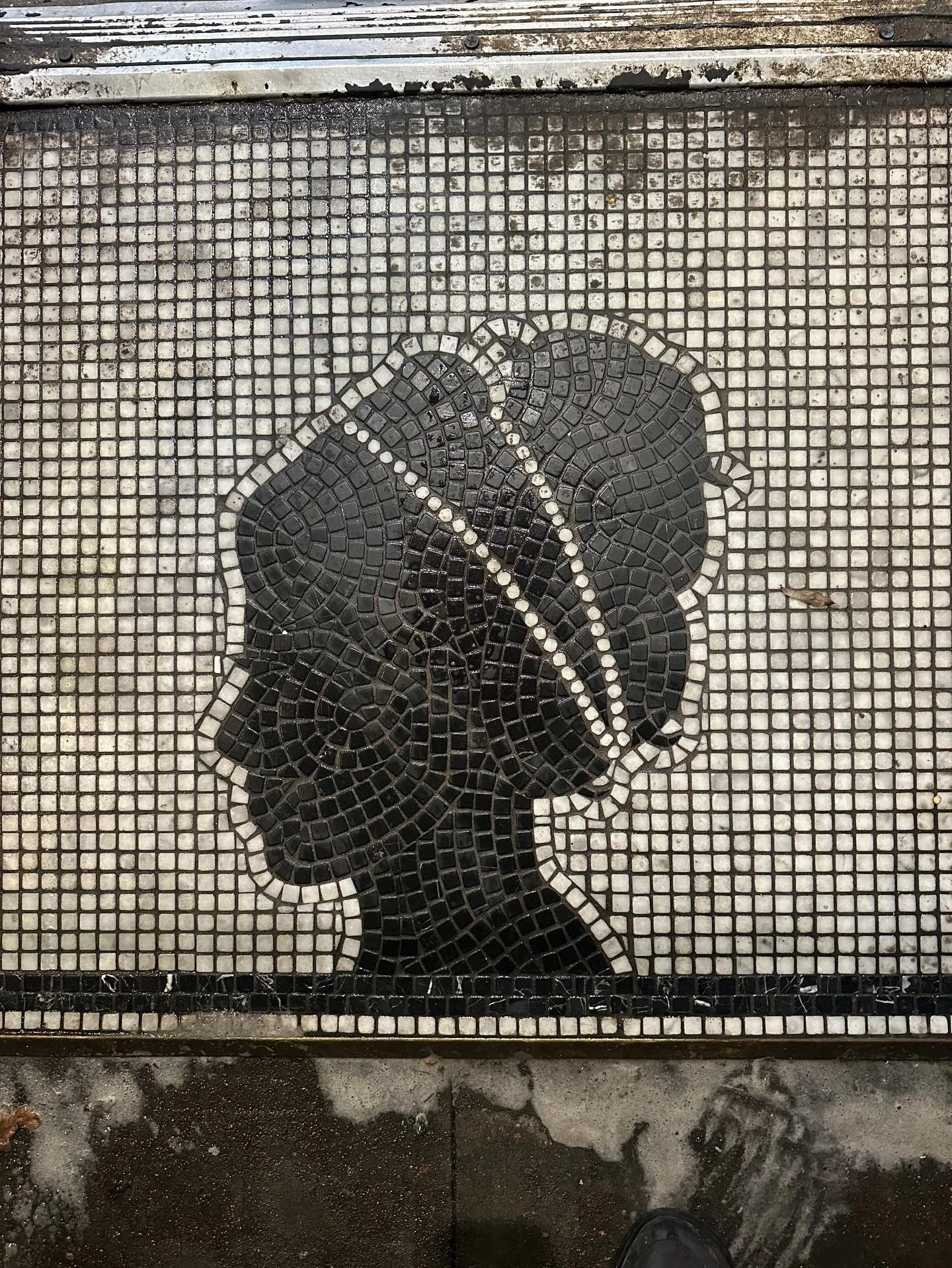 Years ago when I first saw the space, I was struck by the tile silhouette outside and now feel connected to it, to the Nonna here. Today I came in by myself to deep clean the kitchen, and after I made a point to start cleaning the Nonna tiles (there&
