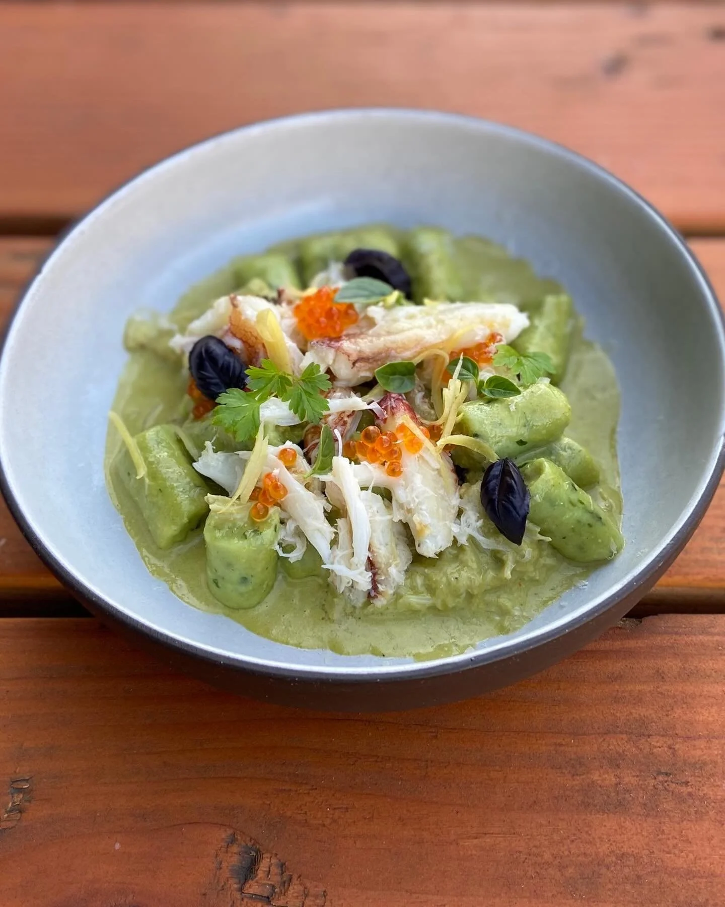BUONA PASQUA! Its Easter Sunday and the sun is OUT!  We have our ricotta gnocchi with Dungeness crab on special tonite! Here for you, doors open at 5!