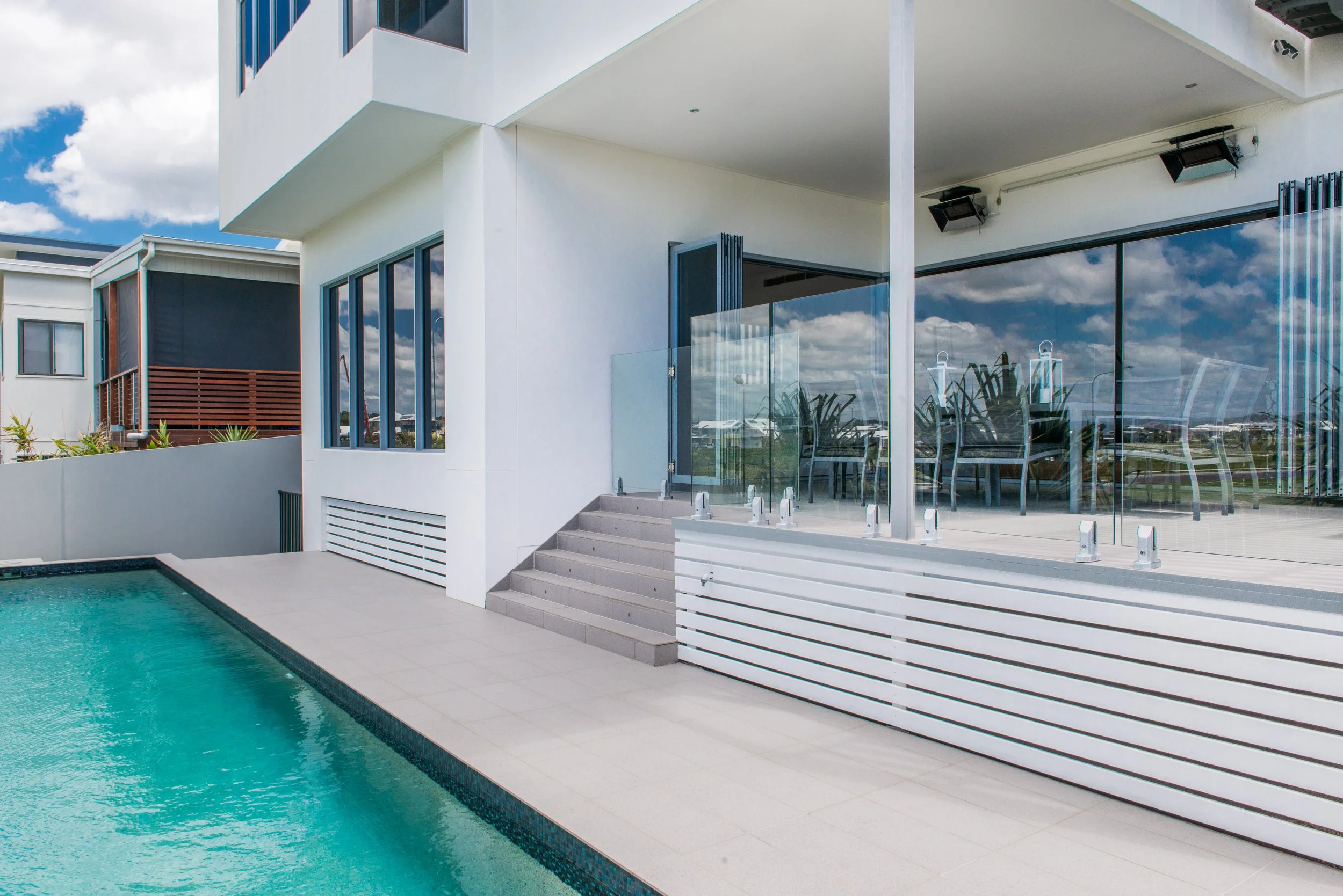 avoca-street-house-salt-nsw-pool-fencing-jamie-gordon-architect.jpg