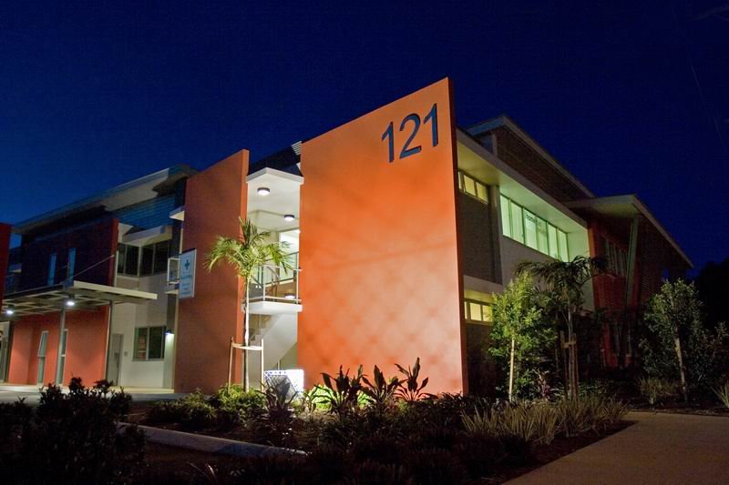 121 Comercial Offices and Retail Proserpine