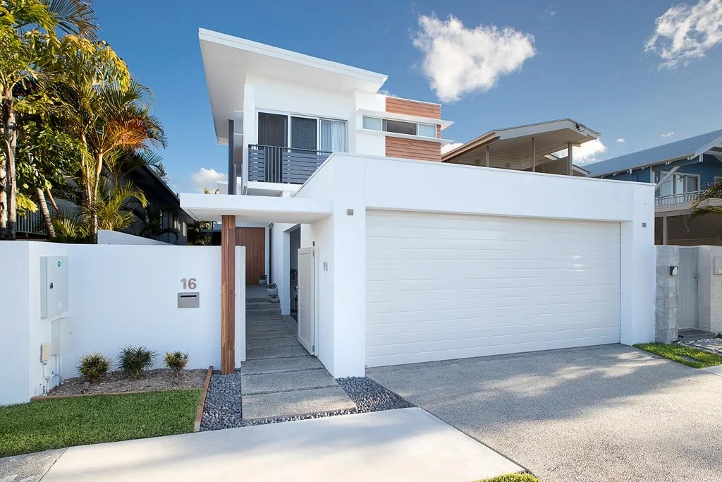 GGI_Architects_Beach Hoouse_Streetfront Identity.jpg